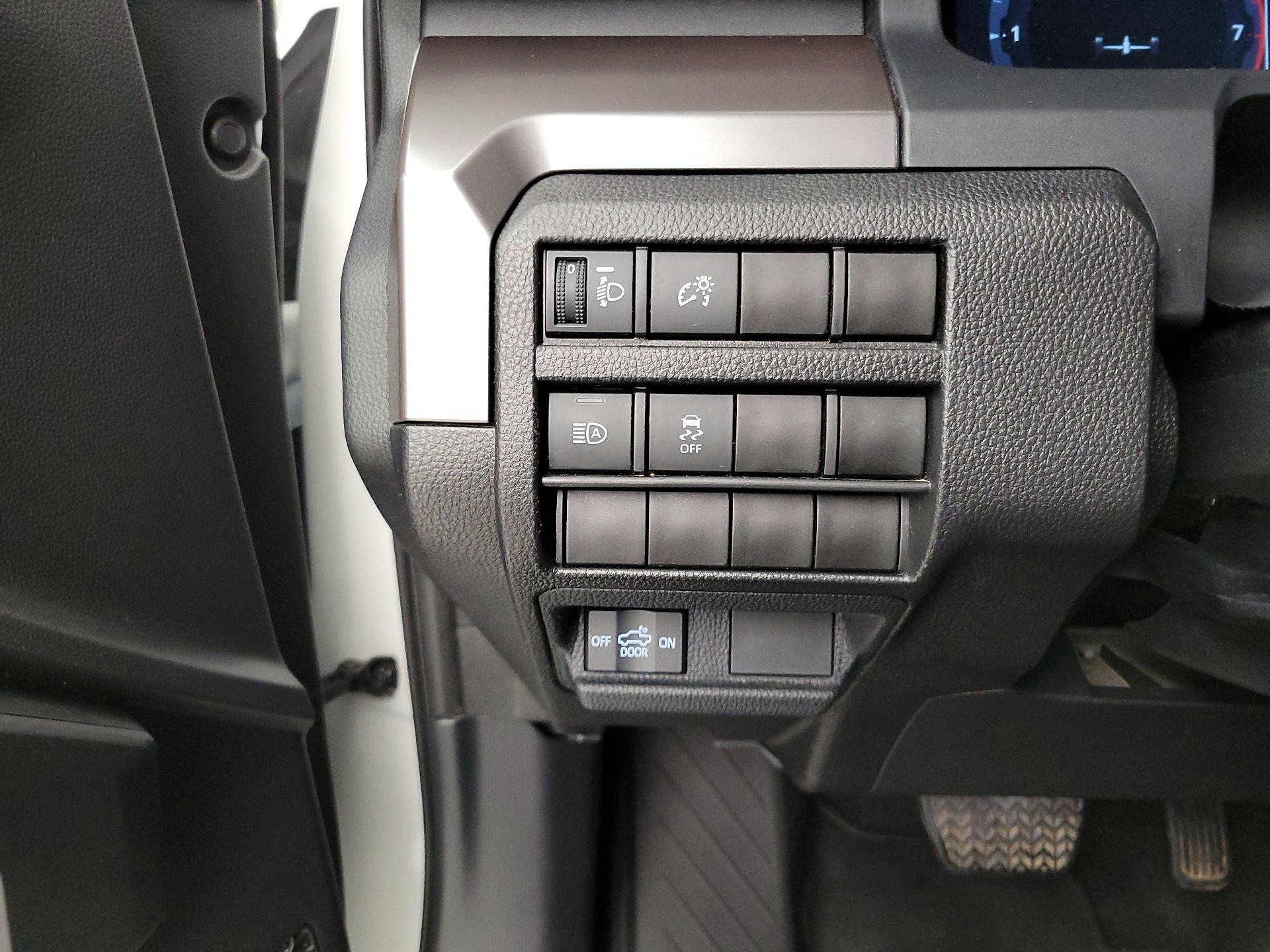 Thumbnail: 2024 Toyota Tacoma - 13