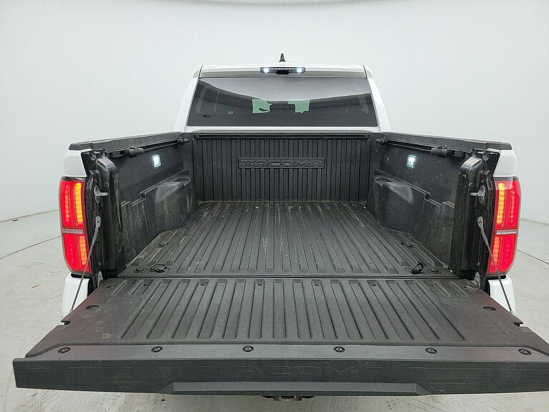 Thumbnail: 2024 Toyota Tacoma - 20