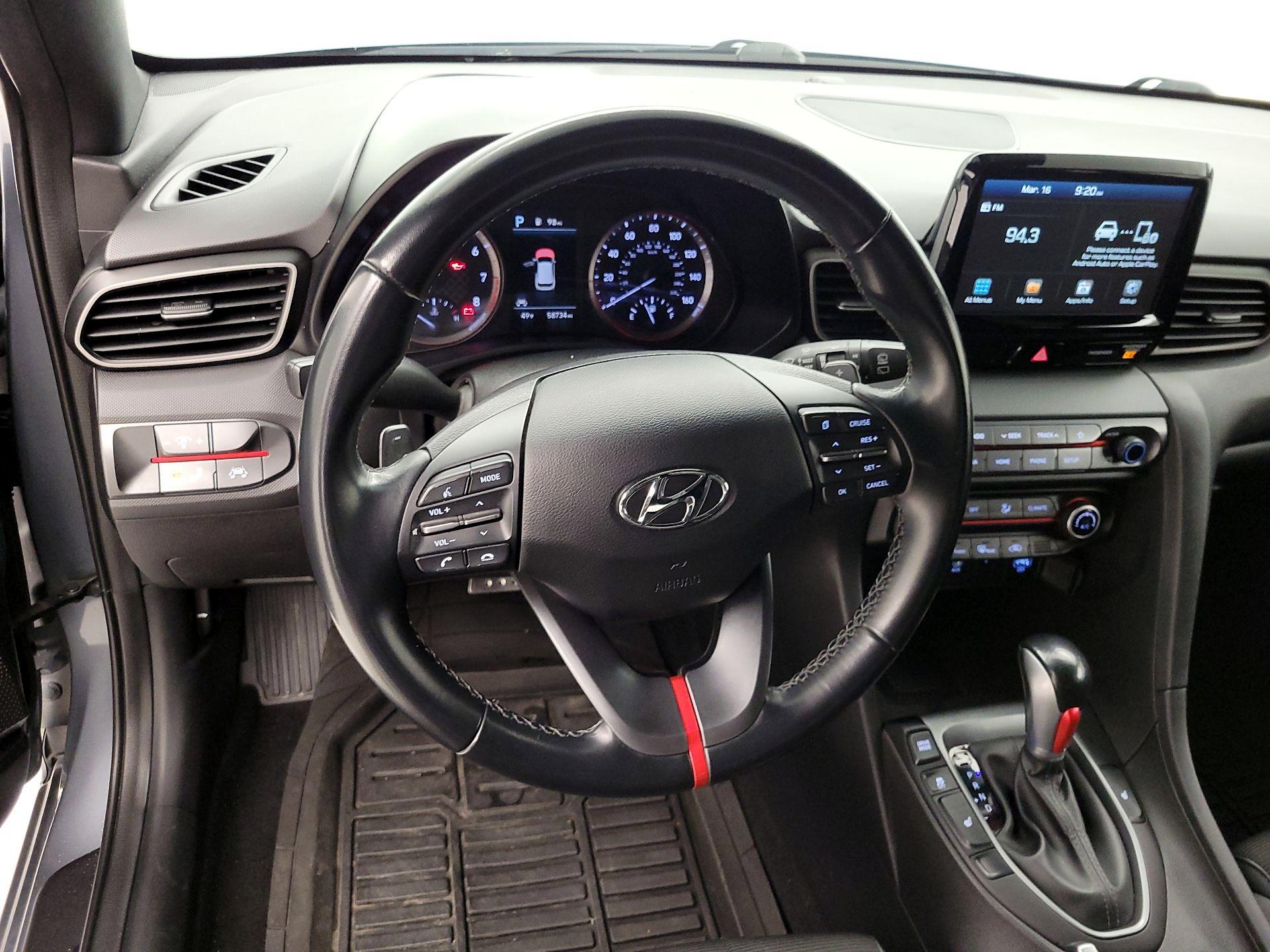 Thumbnail: 2020 Hyundai Veloster - 10