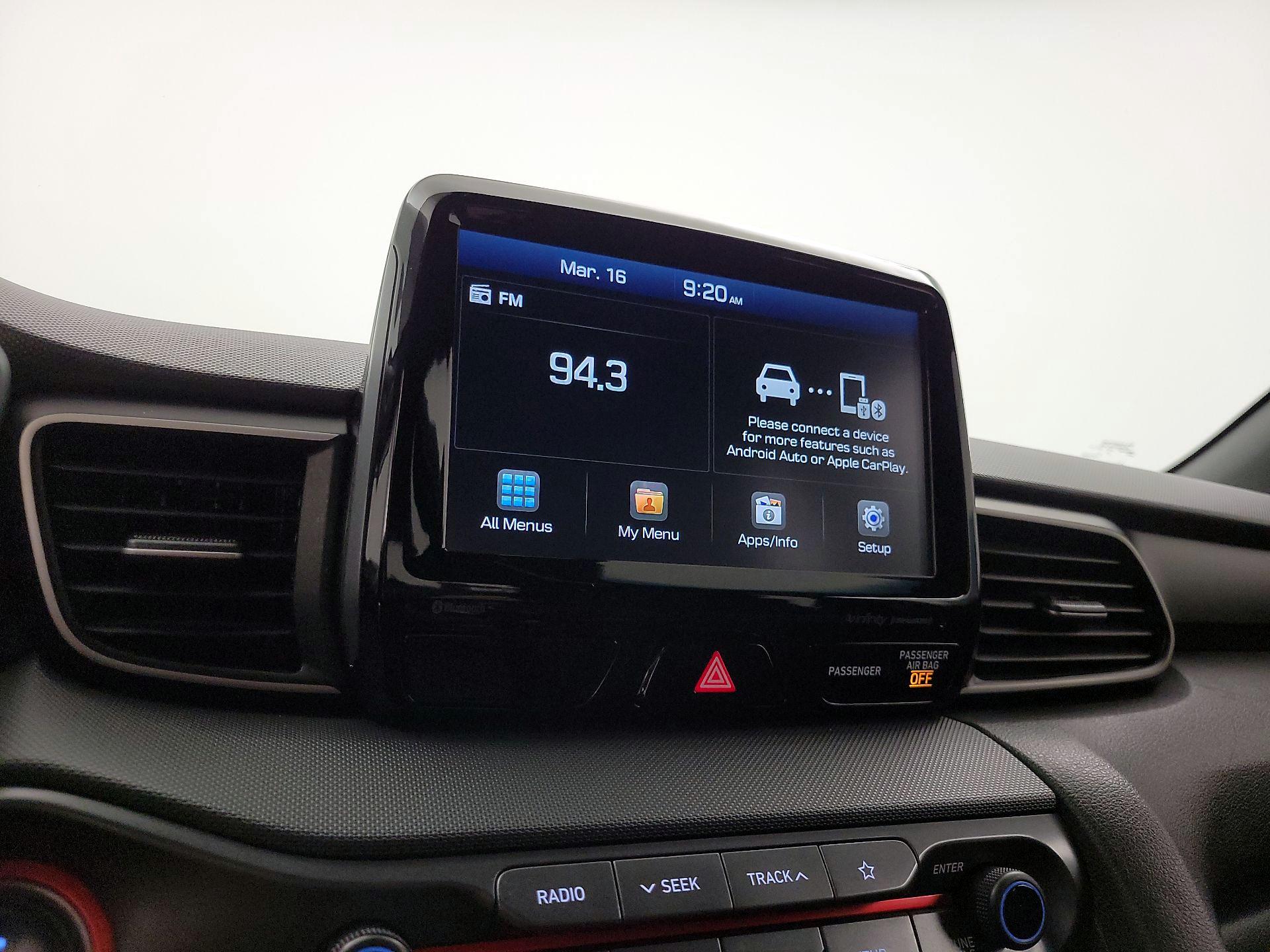 Thumbnail: 2020 Hyundai Veloster - 15