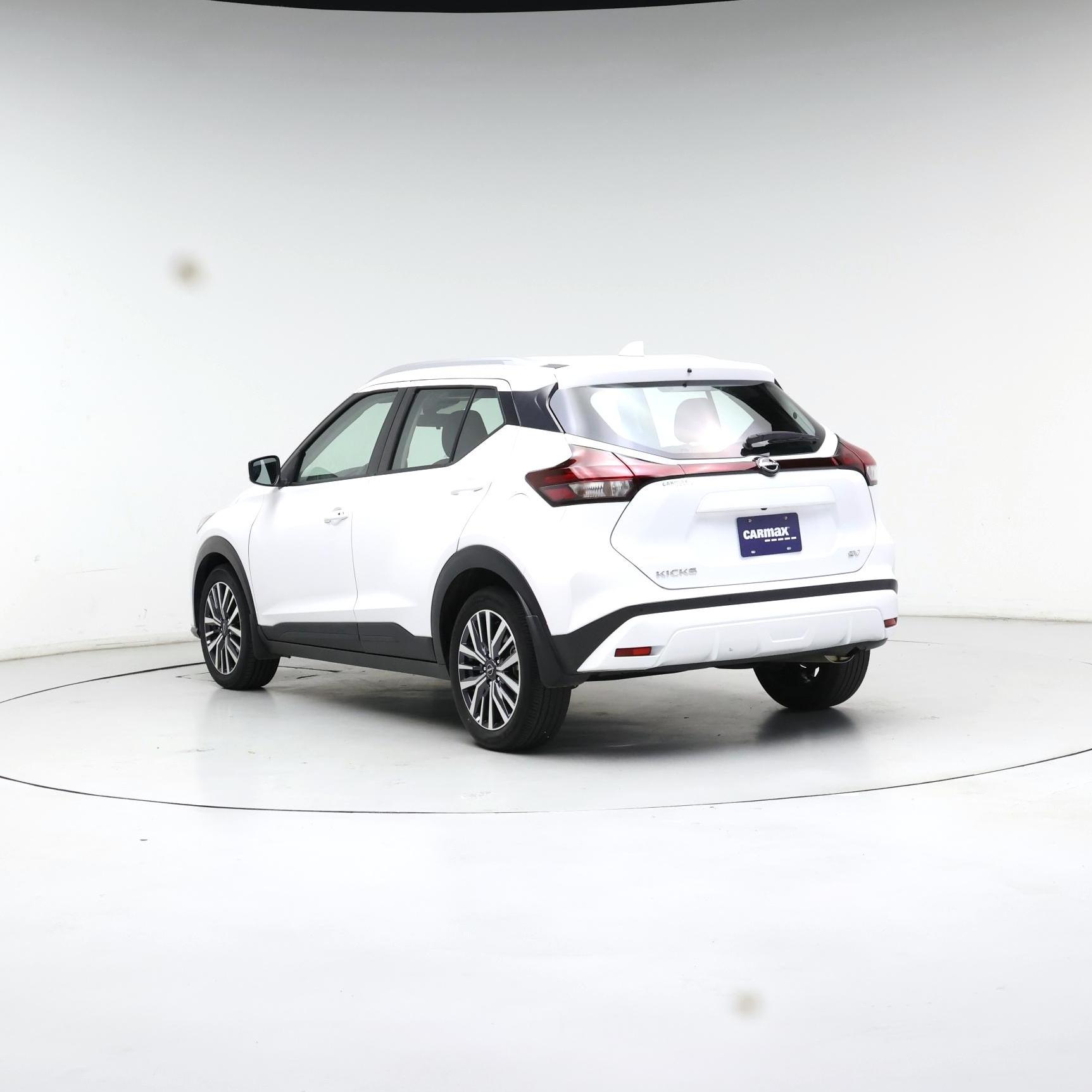 Thumbnail: 2024 Nissan Kicks - 2