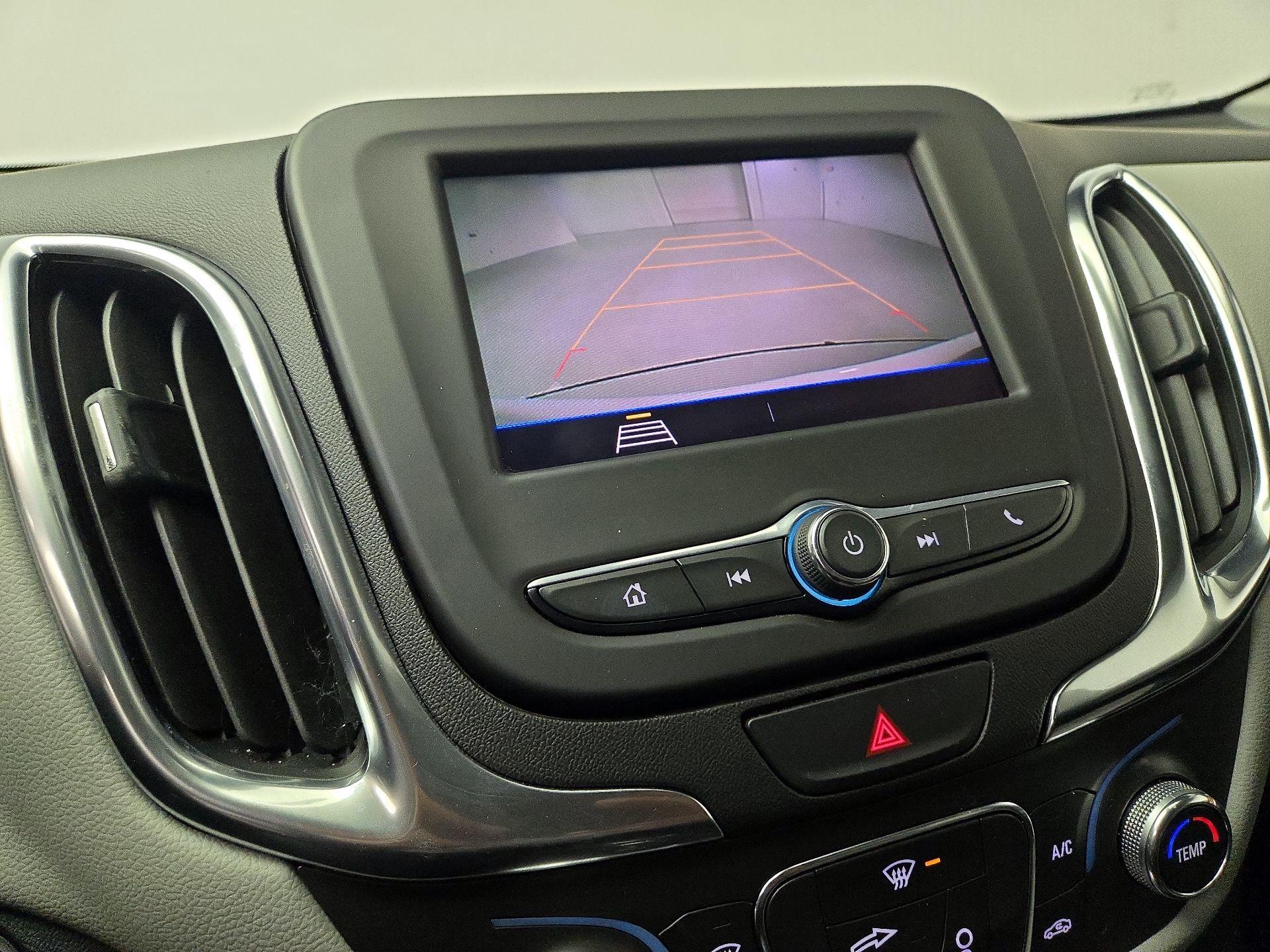 Thumbnail: 2021 Chevrolet Equinox - 14