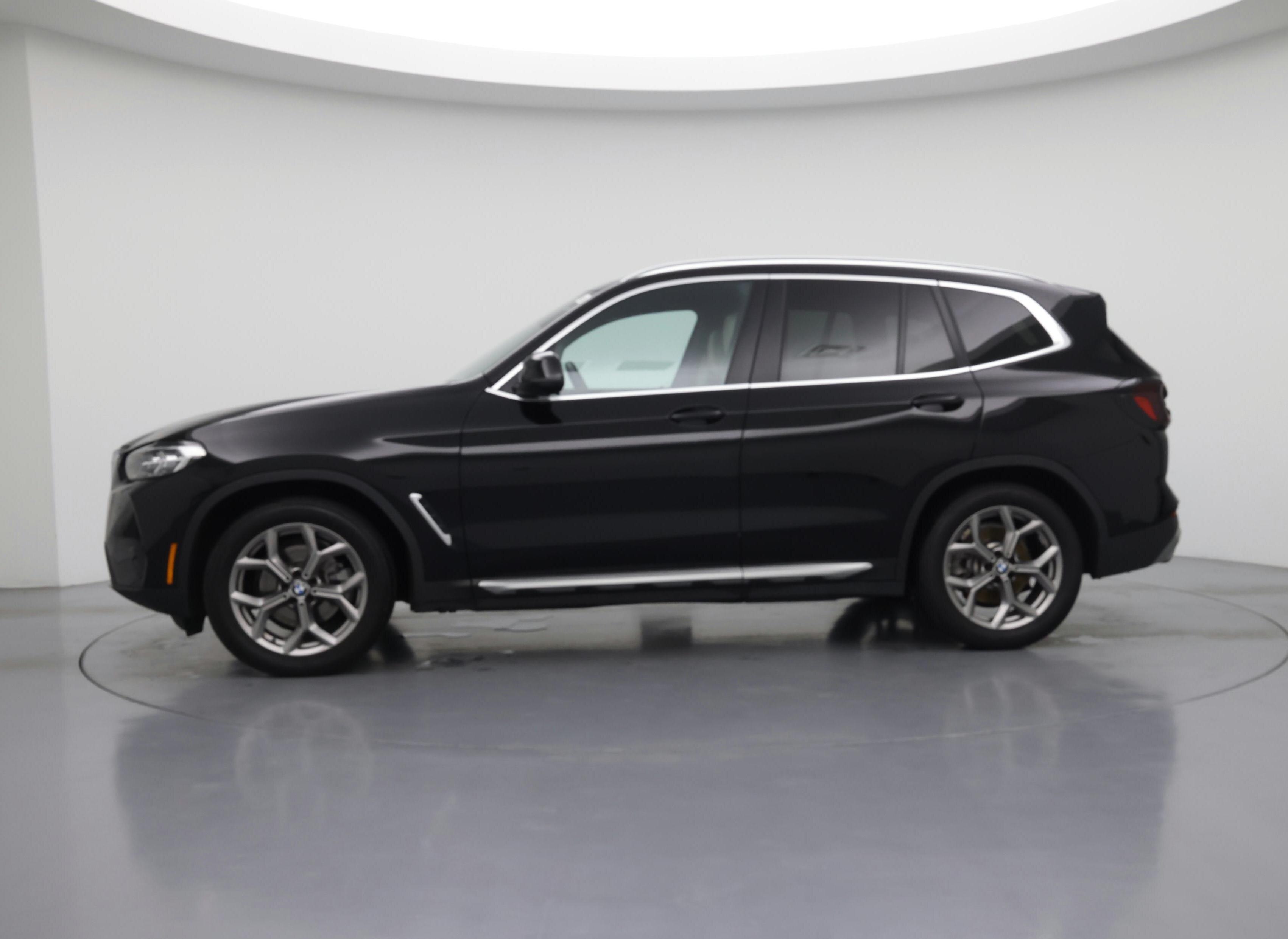 Thumbnail: 2022 BMW X3 - 3