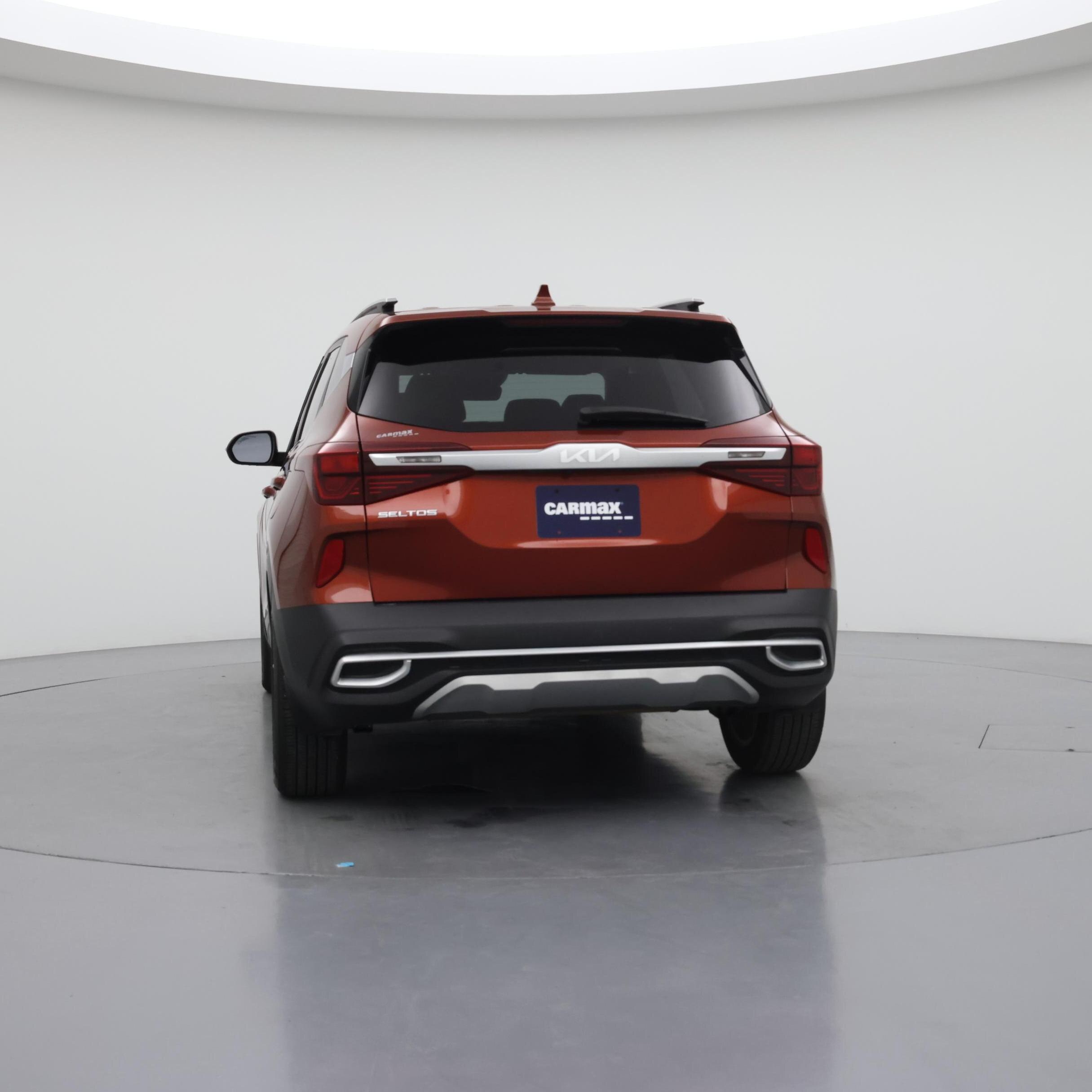 Thumbnail: 2023 Kia Seltos - 6