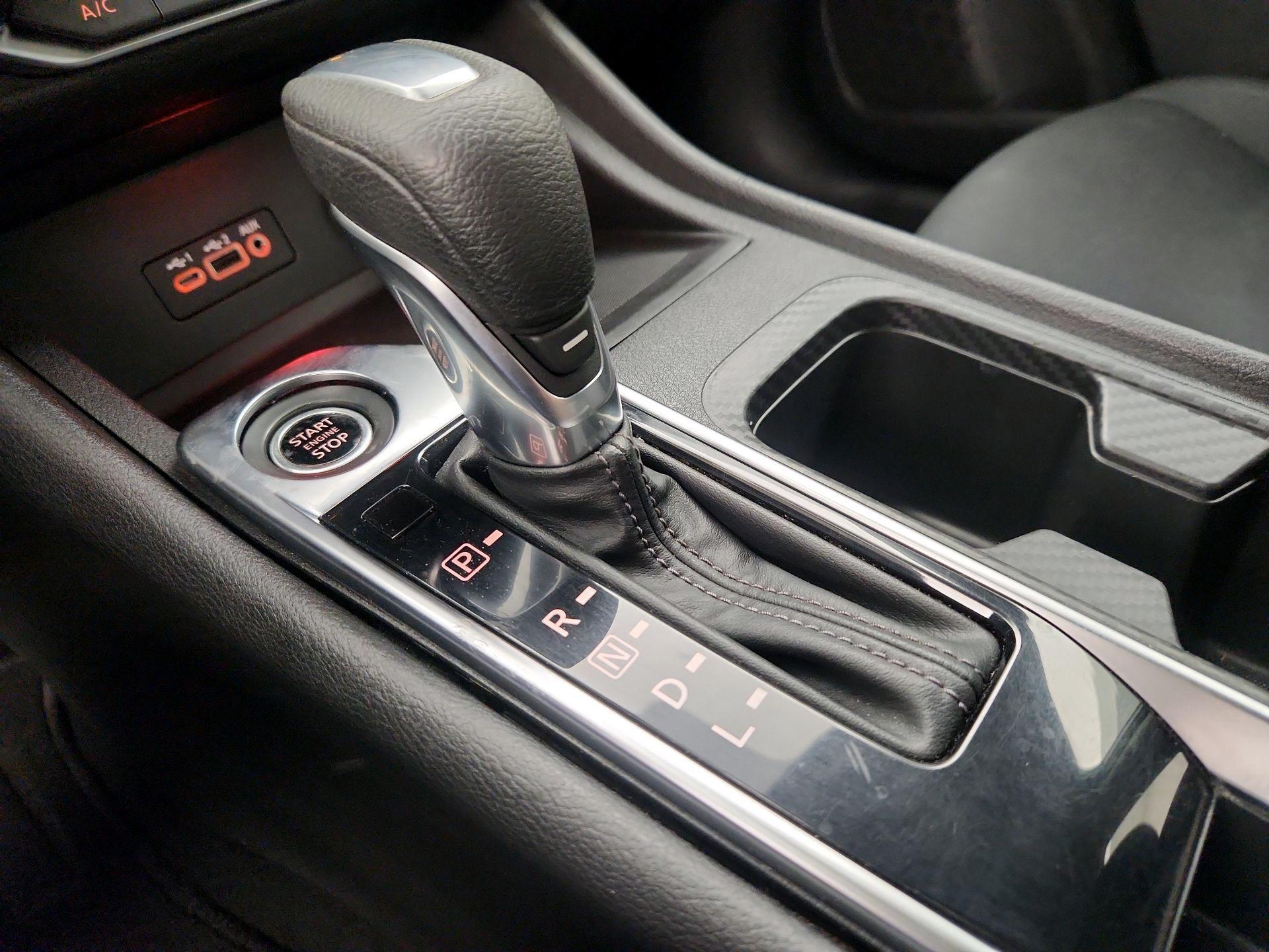 Thumbnail: 2022 Nissan Sentra - 17