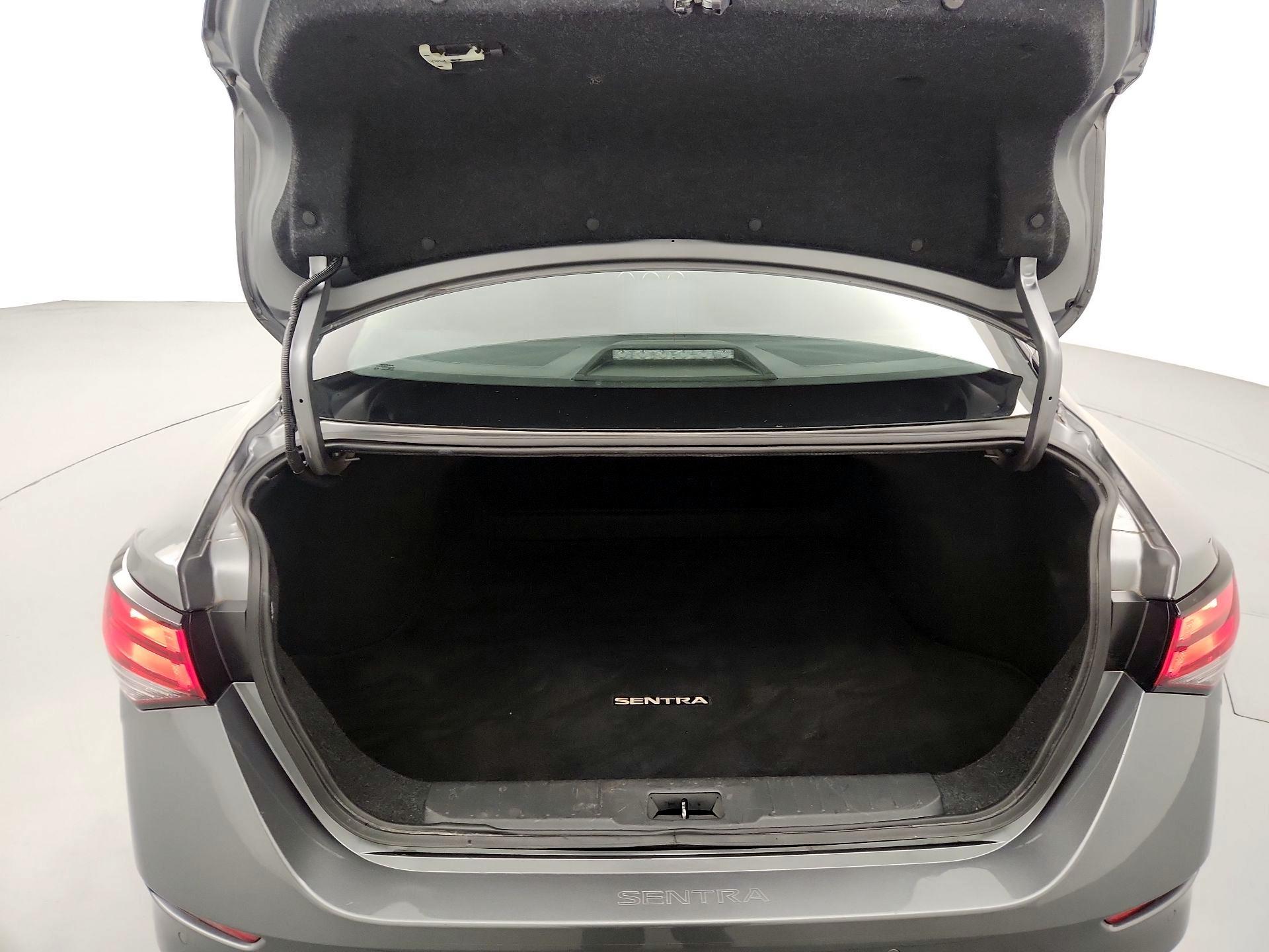 Thumbnail: 2022 Nissan Sentra - 20
