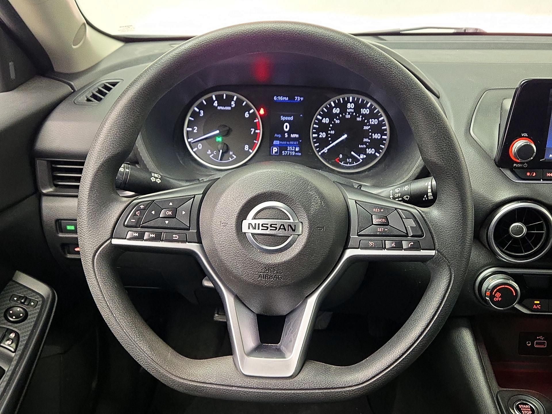 Thumbnail: 2021 Nissan Sentra - 10