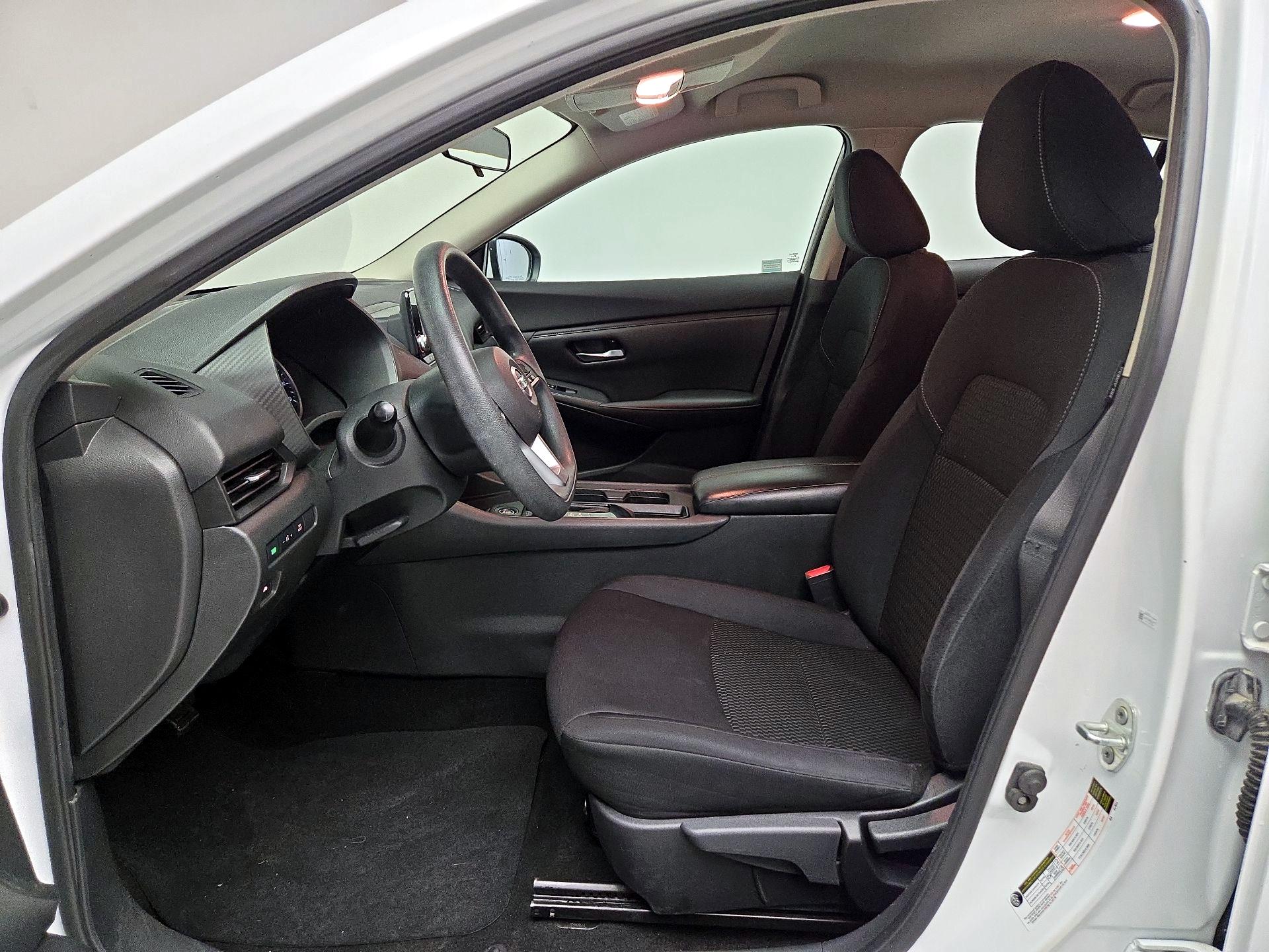 Thumbnail: 2021 Nissan Sentra - 11