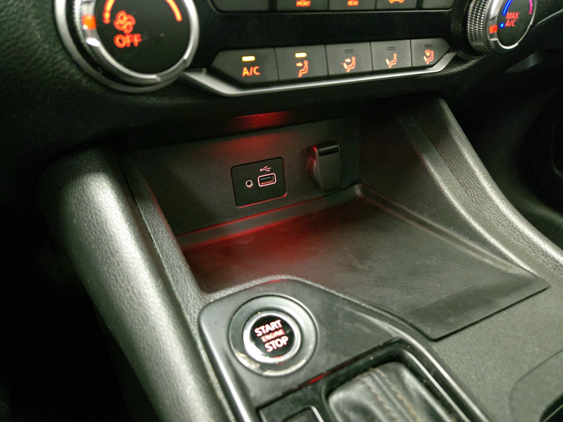 Thumbnail: 2021 Nissan Sentra - 18