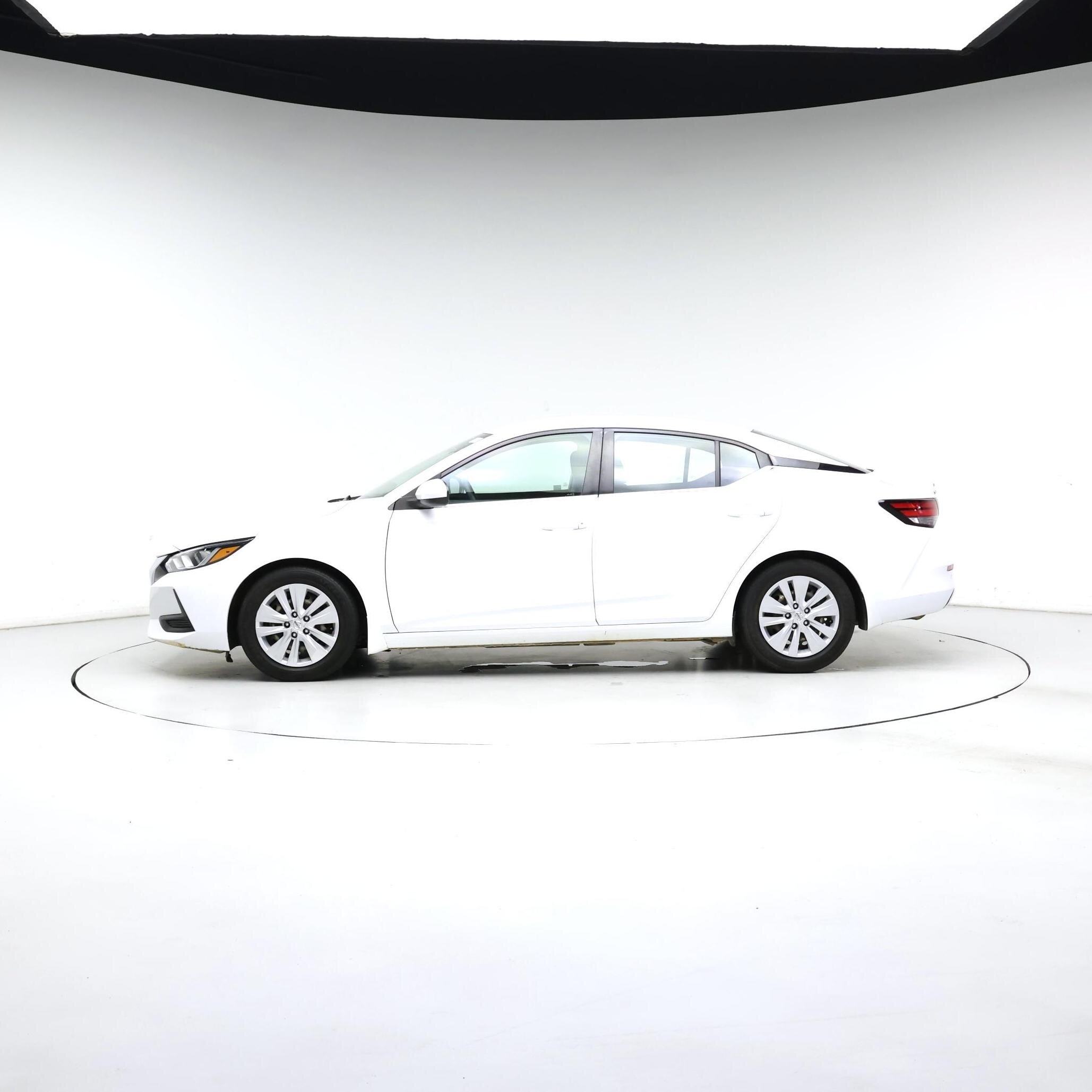 Thumbnail: 2021 Nissan Sentra - 3