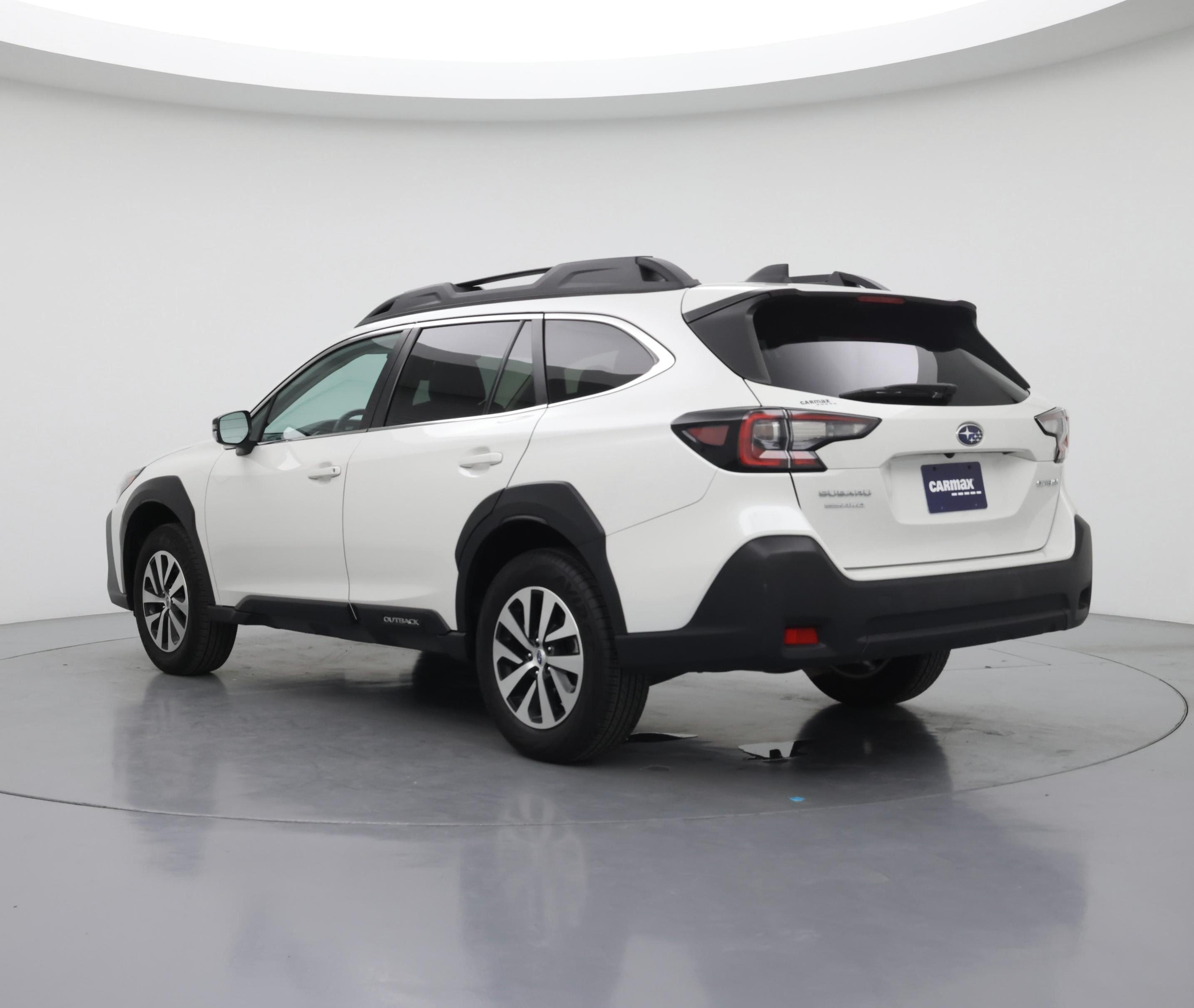 Thumbnail: 2023 Subaru Outback - 2