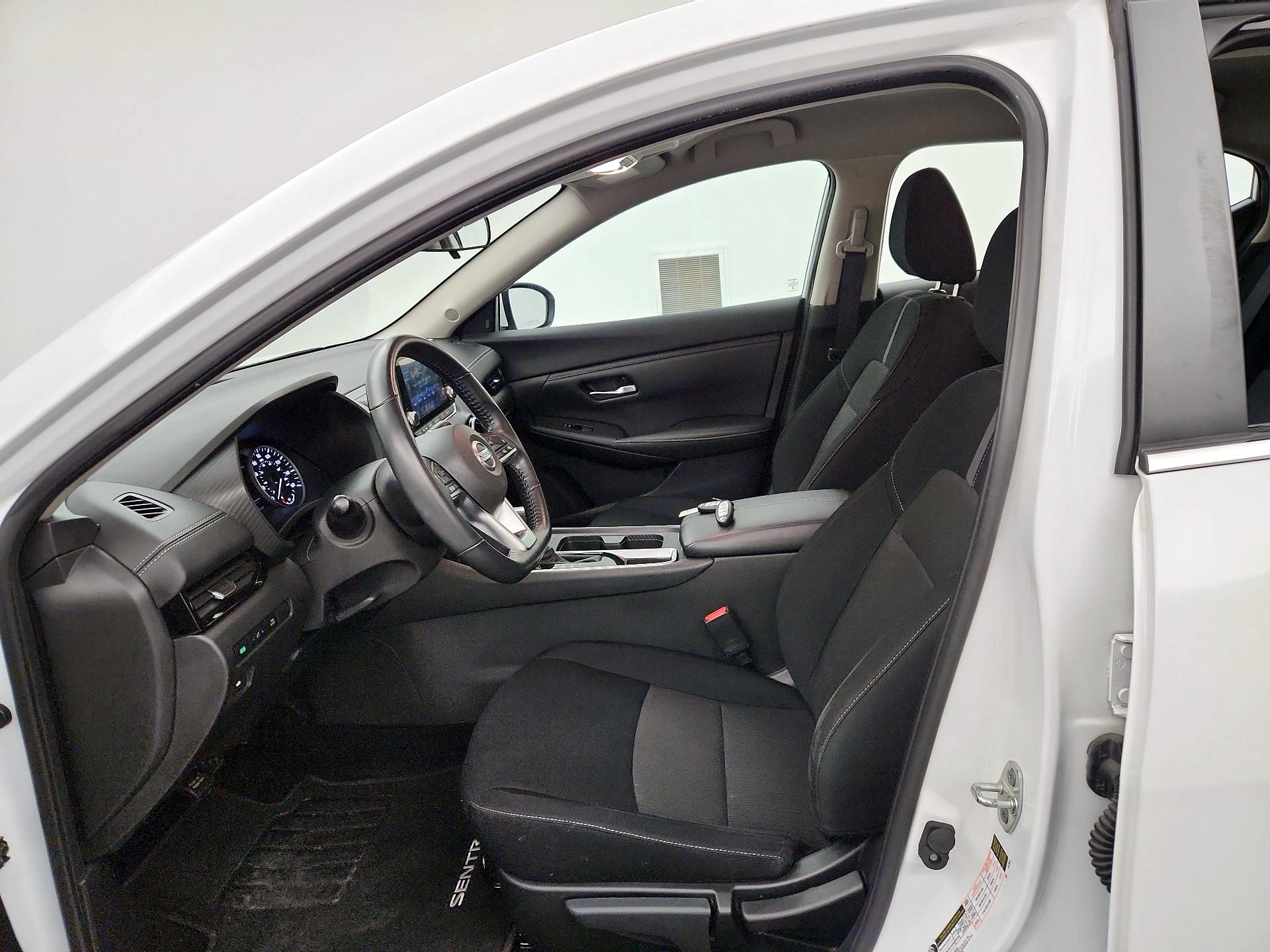 Thumbnail: 2023 Nissan Sentra - 11