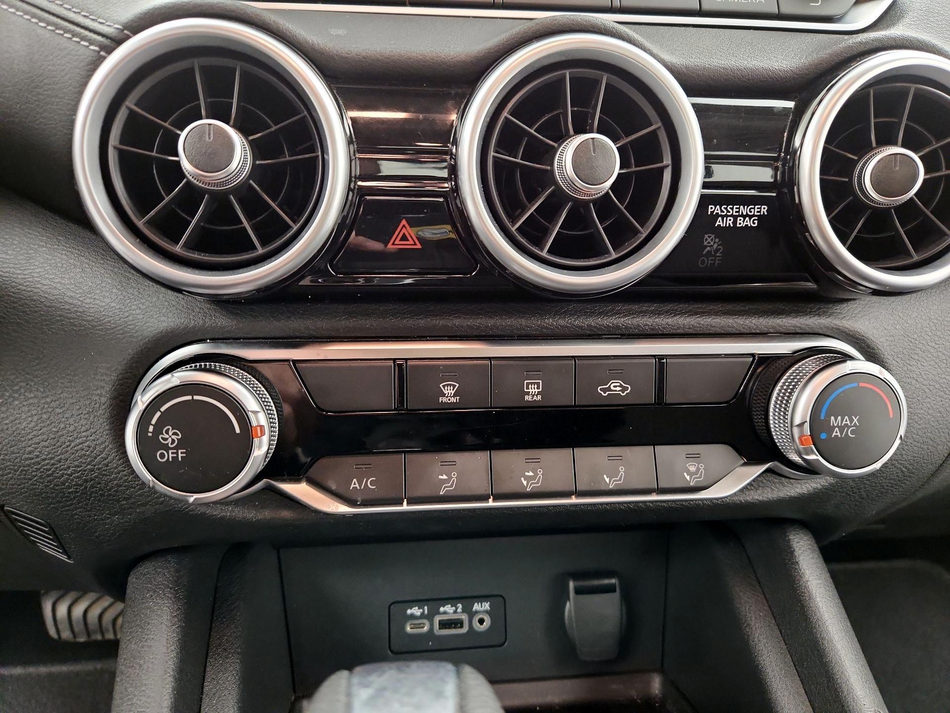 Thumbnail: 2023 Nissan Sentra - 16