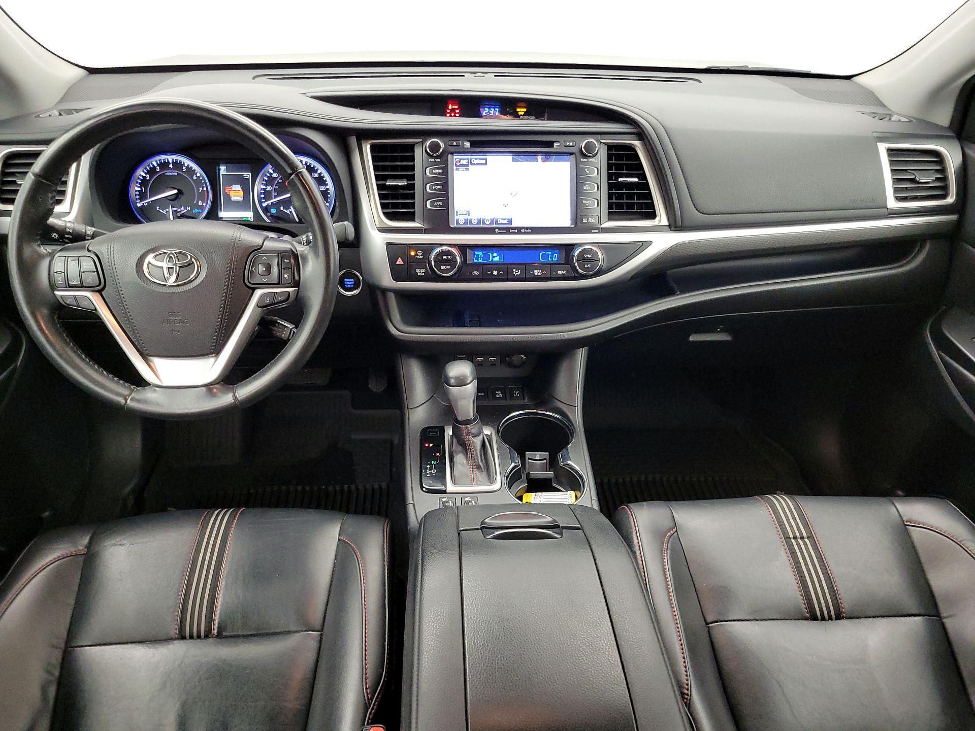 Thumbnail: 2019 Toyota Highlander - 9