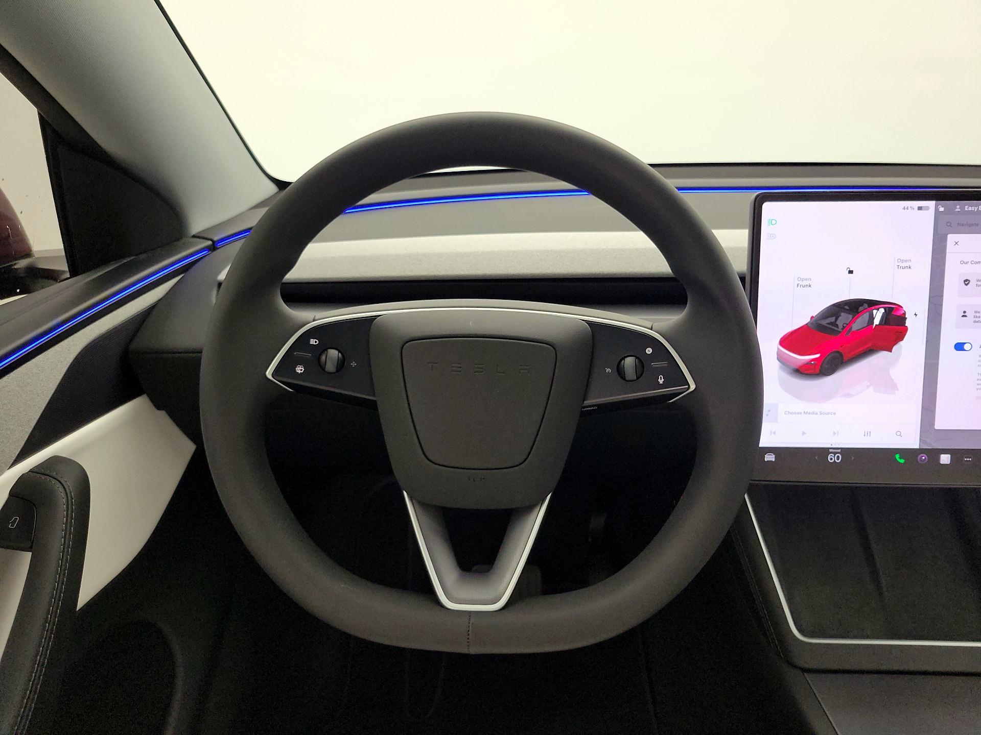 Thumbnail: 2026 Tesla Model Y - 10