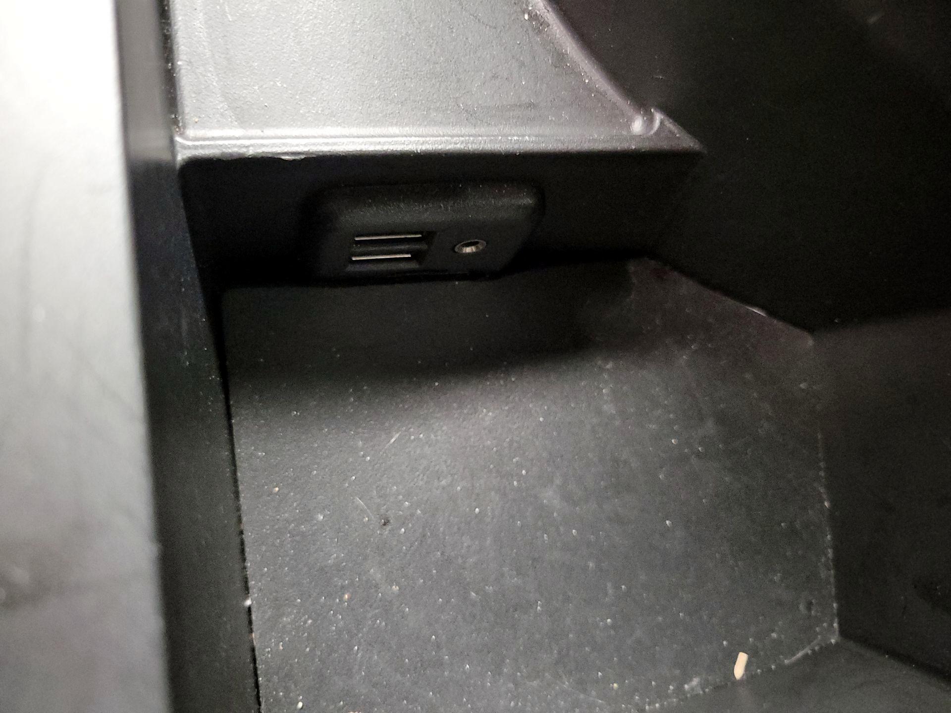 Thumbnail: 2020 Chevrolet Camaro - 19