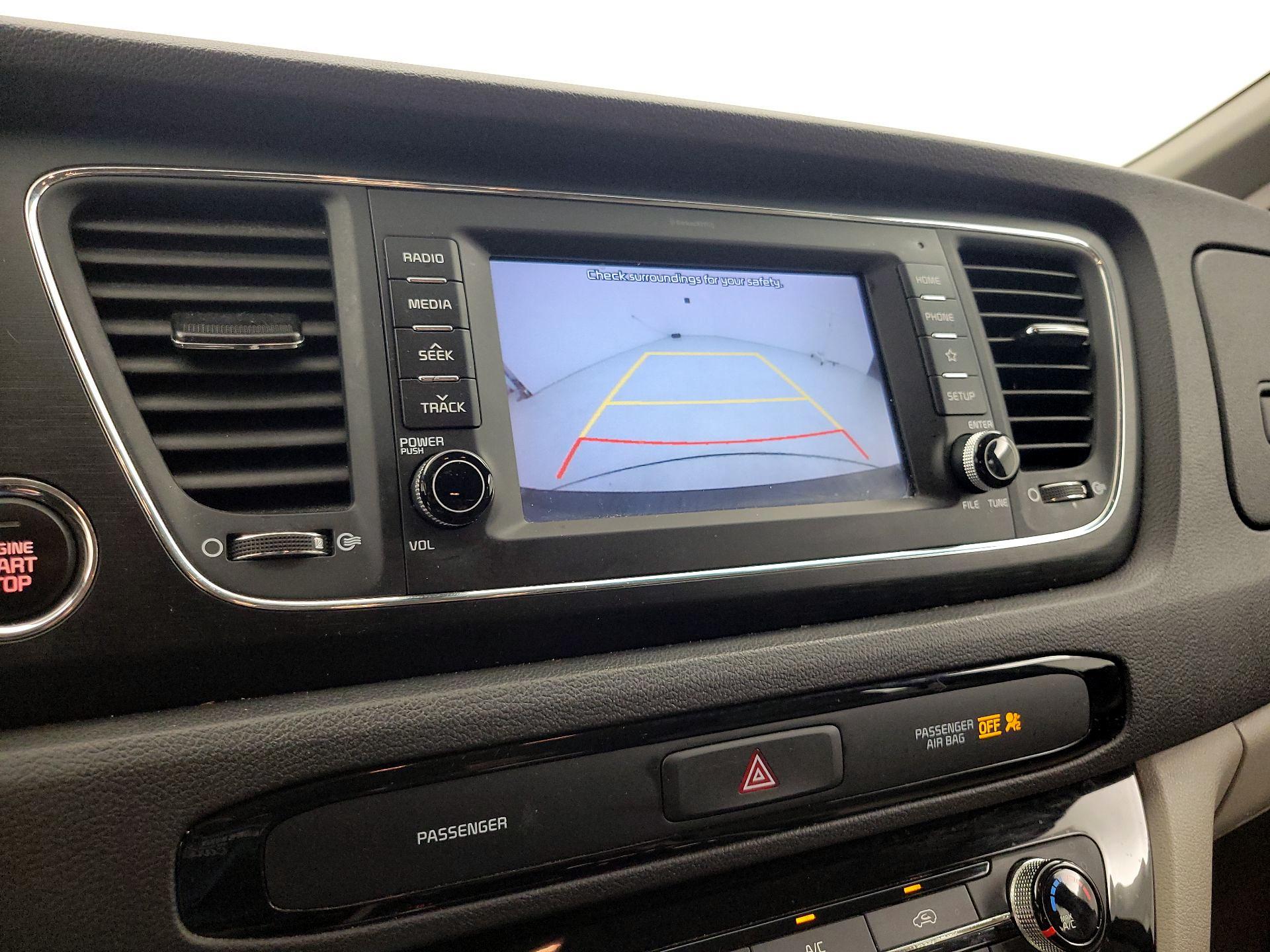 Thumbnail: 2019 Kia Sedona - 14