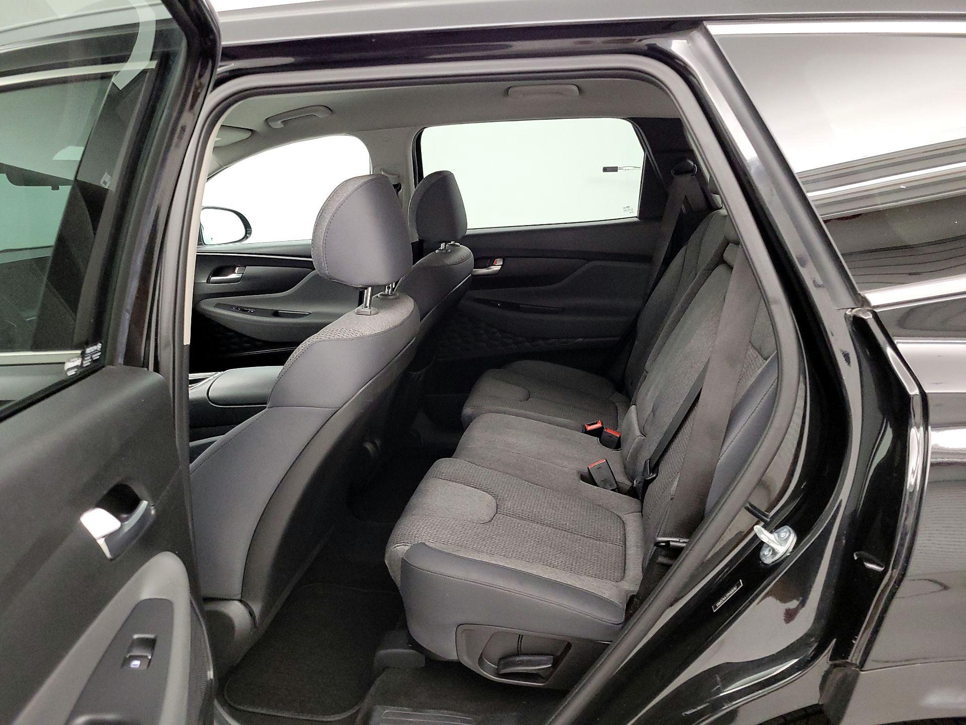 Thumbnail: 2023 Hyundai Santa Fe - 20