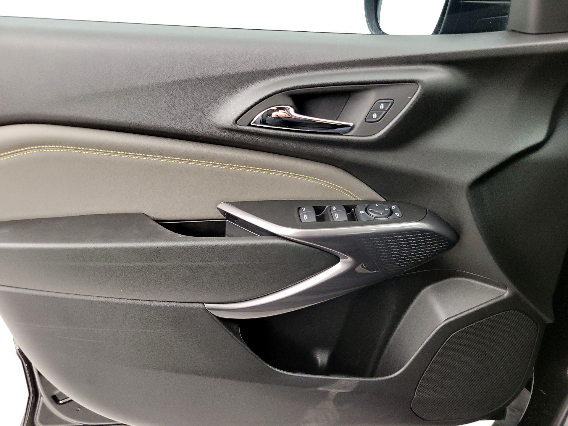 Thumbnail: 2025 Chevrolet Trax - 12