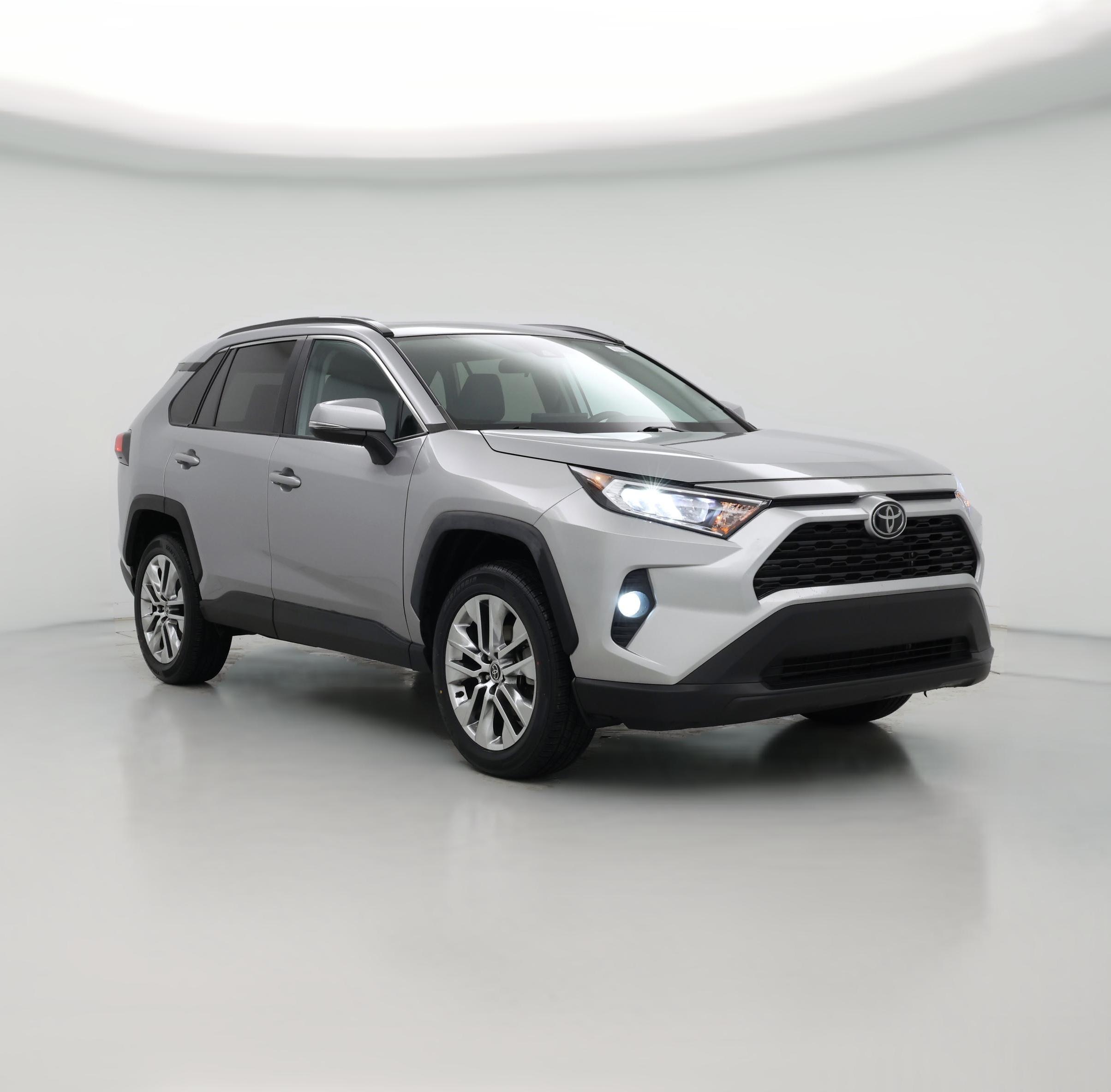 Thumbnail: 2021 Toyota RAV4 - 1
