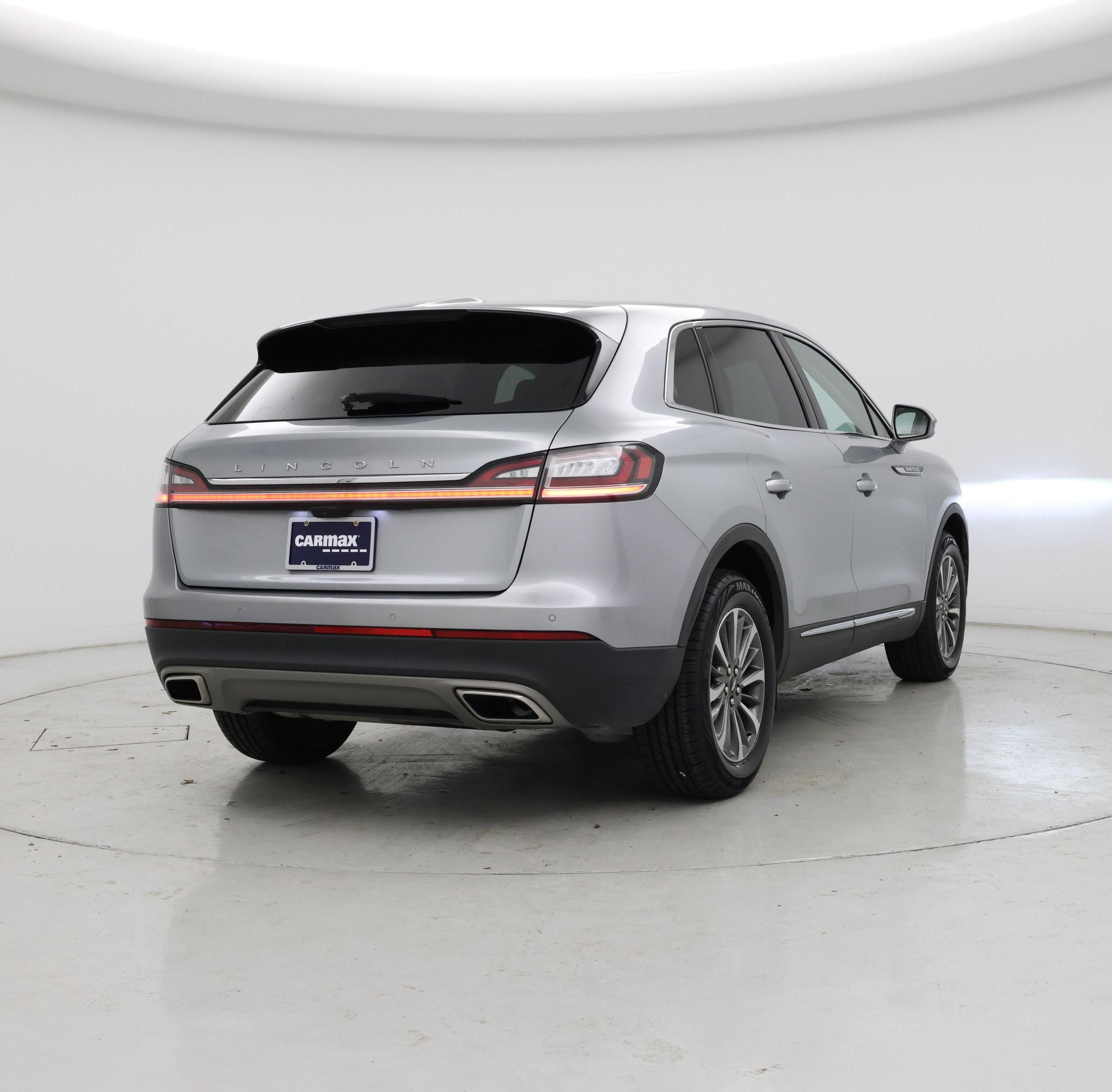 Thumbnail: 2023 Lincoln Nautilus - 8