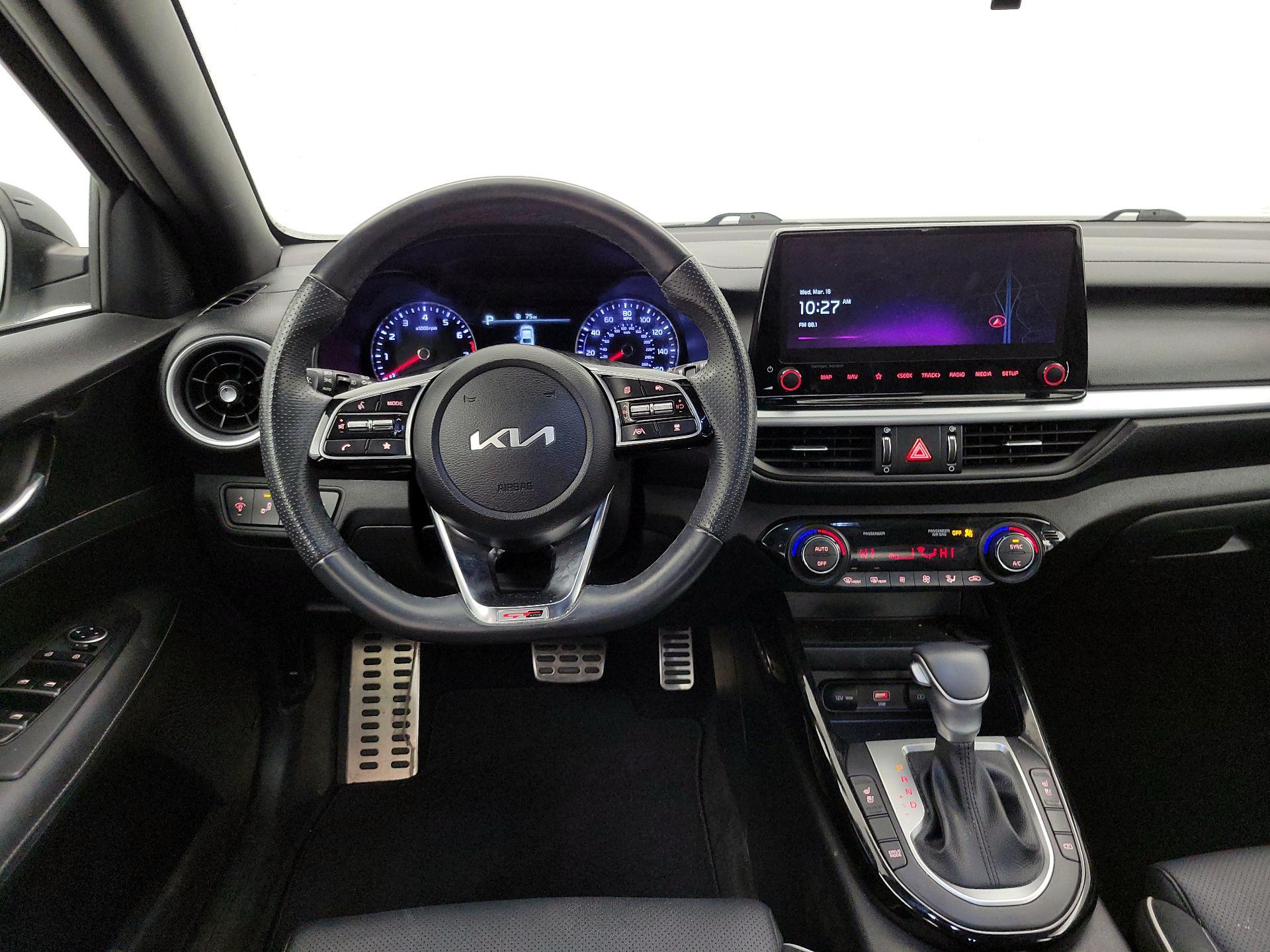 Thumbnail: 2023 Kia Forte - 10