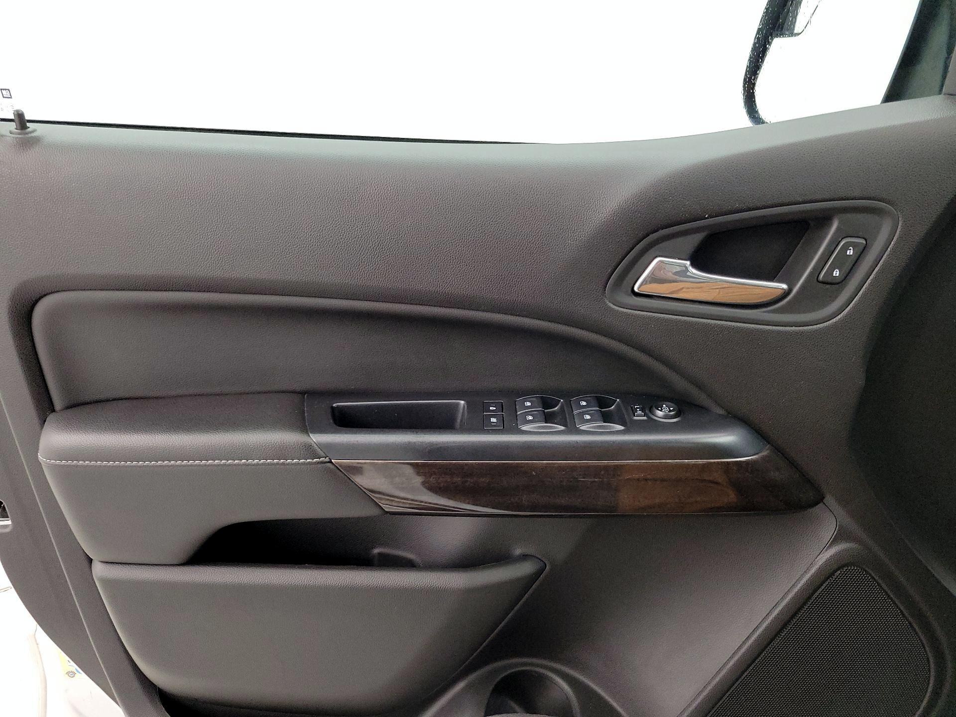 Thumbnail: 2018 GMC Canyon - 12