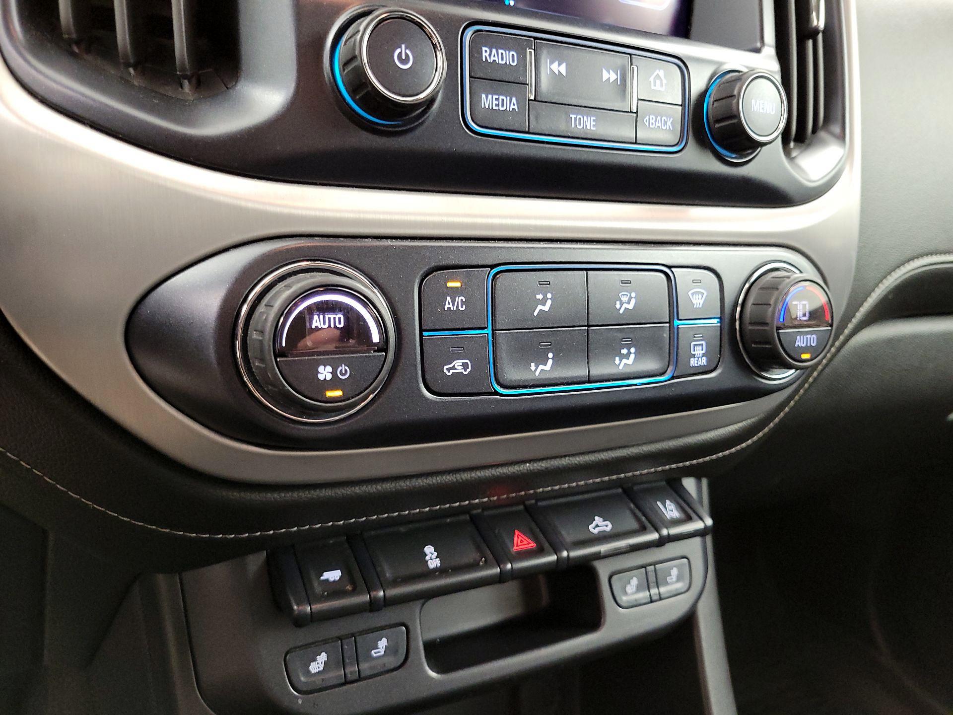 Thumbnail: 2018 GMC Canyon - 17