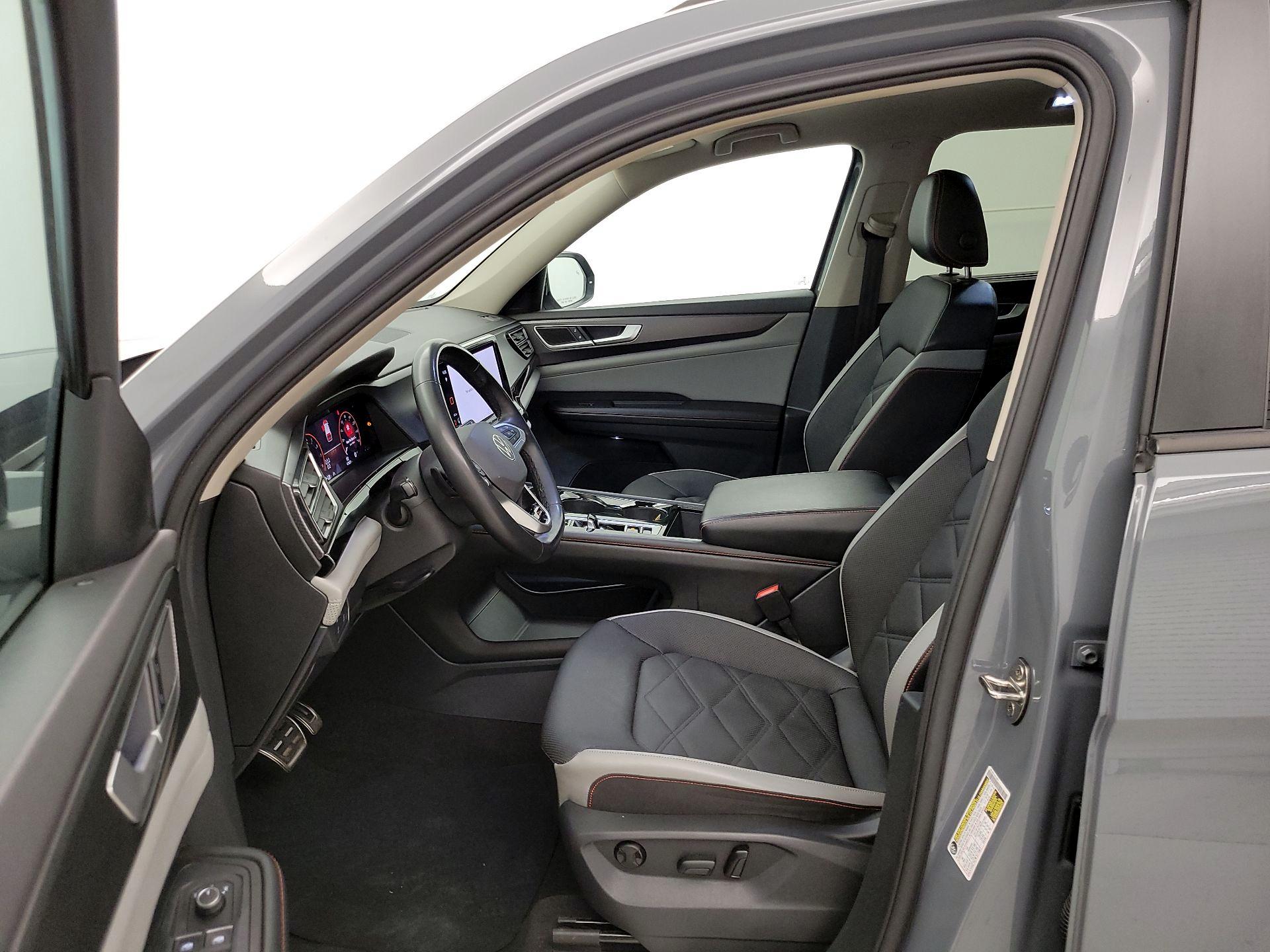 Thumbnail: 2024 Volkswagen Atlas - 11