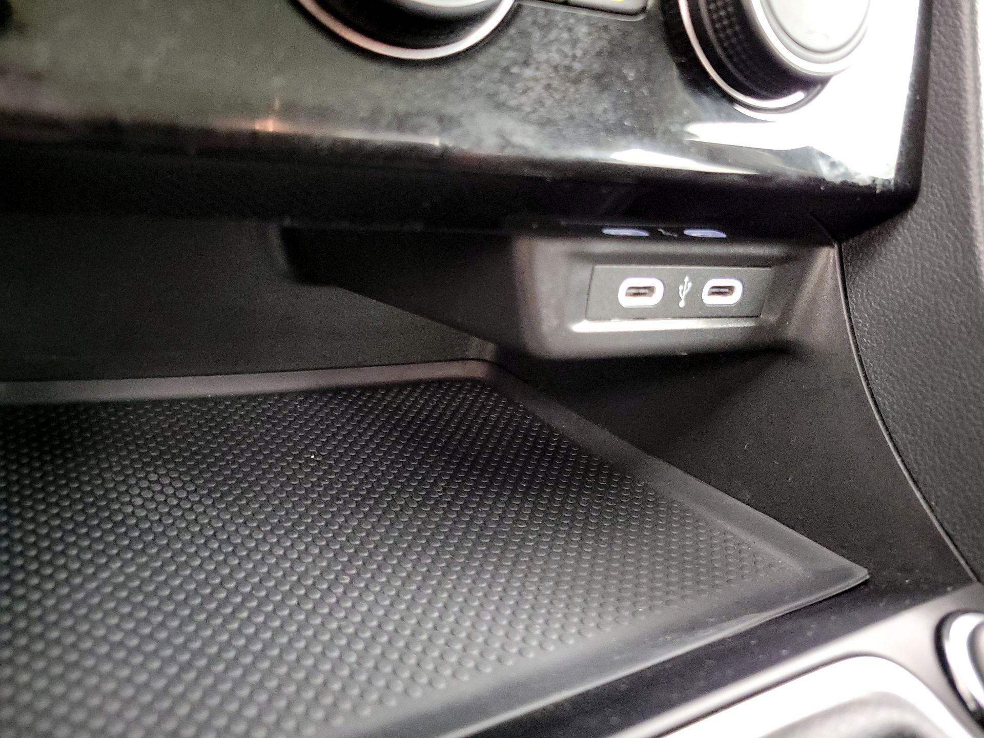 Thumbnail: 2024 Volkswagen Jetta - 18