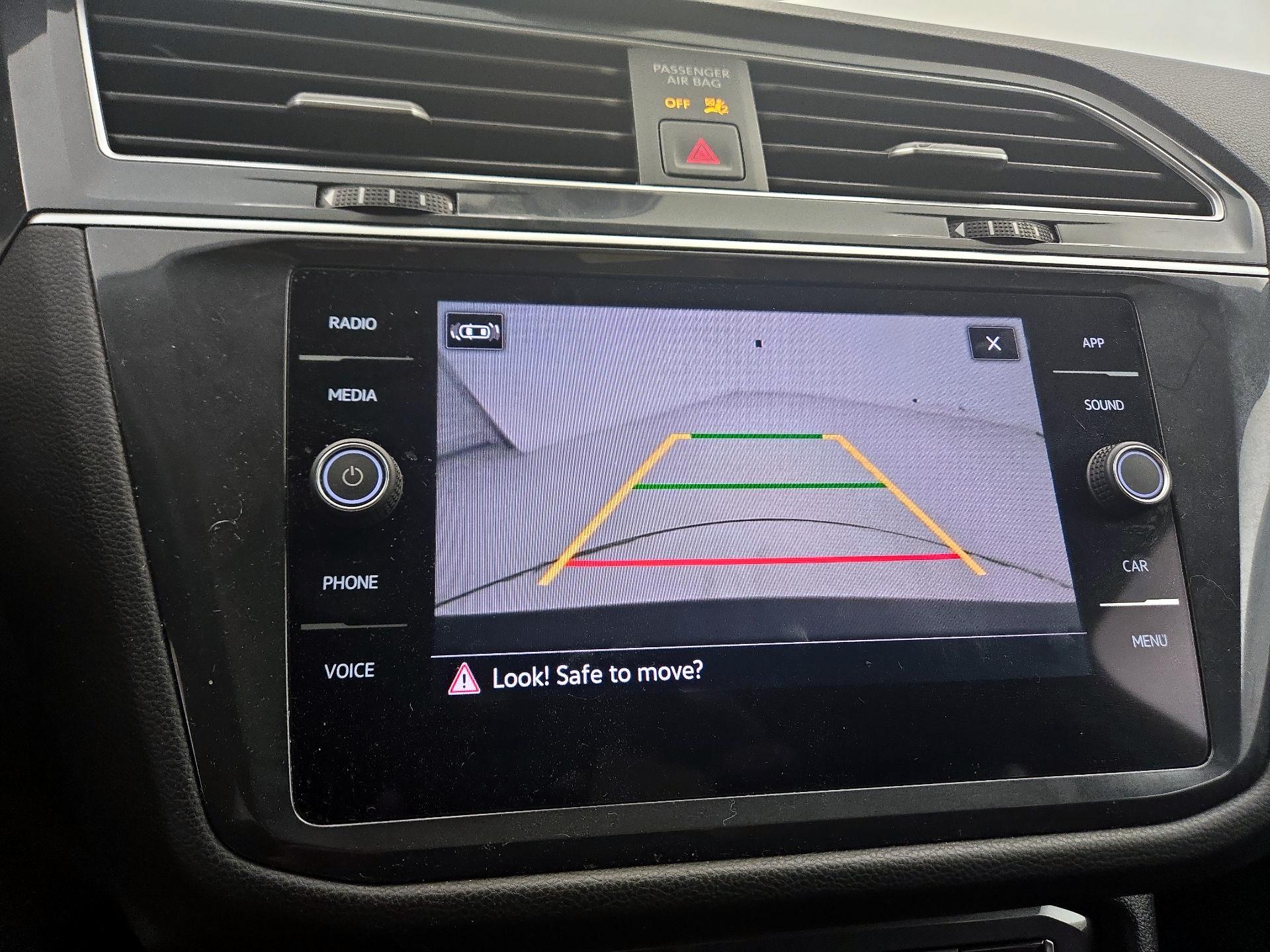 Thumbnail: 2024 Volkswagen Tiguan - 14