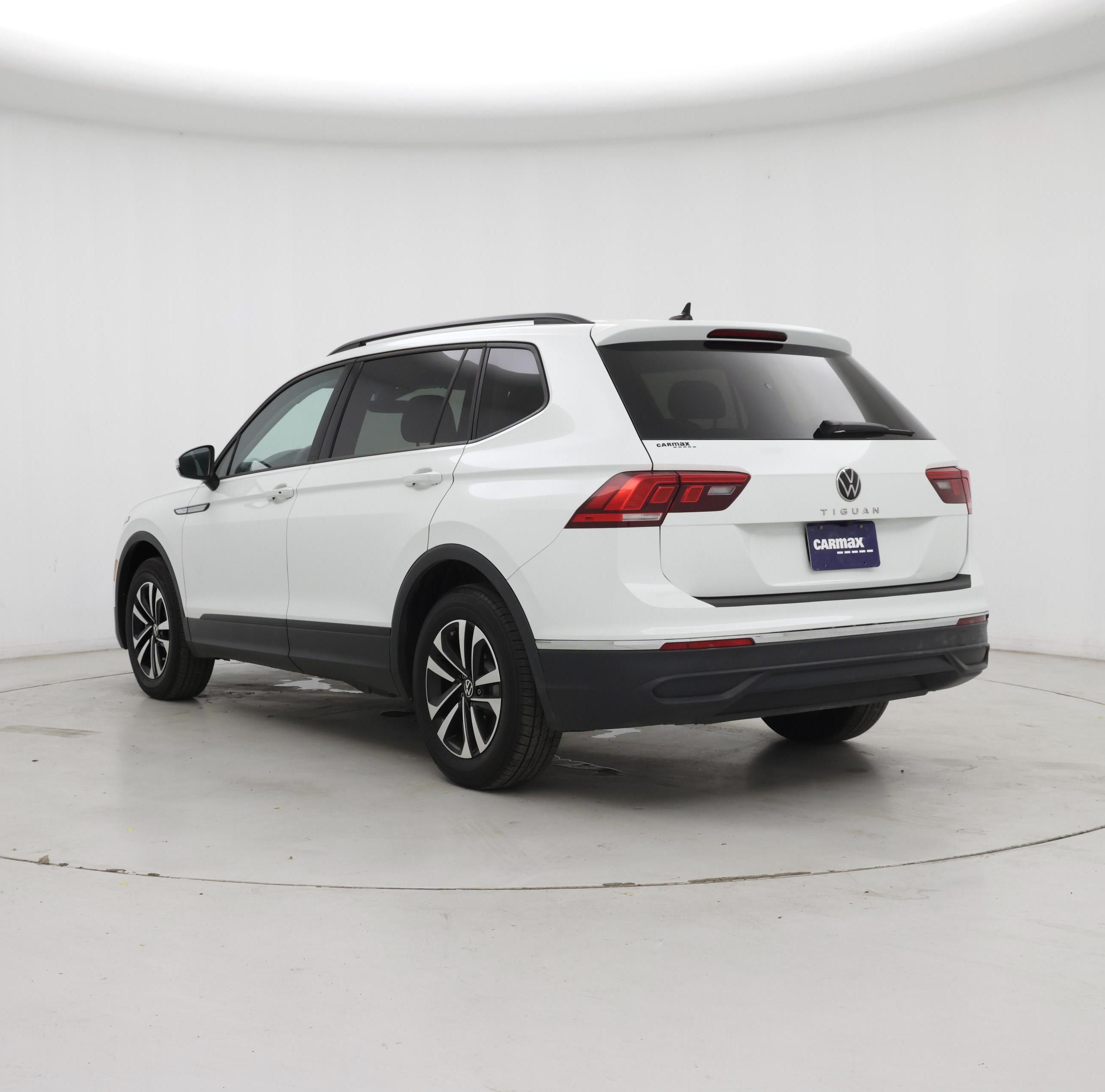 Thumbnail: 2024 Volkswagen Tiguan - 2