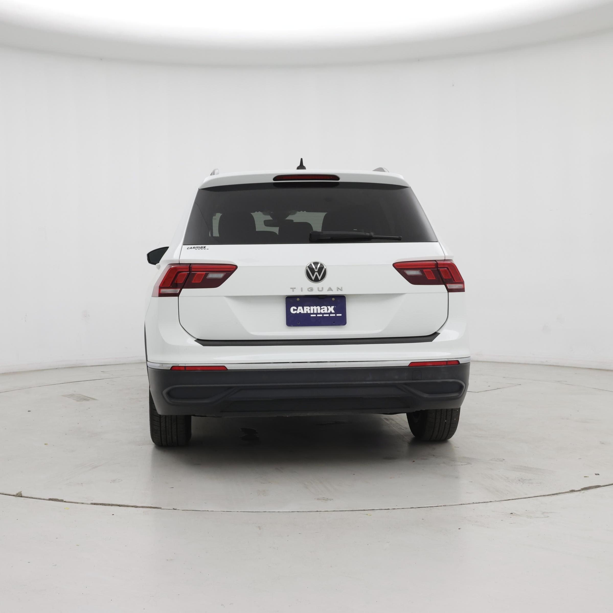 Thumbnail: 2024 Volkswagen Tiguan - 6