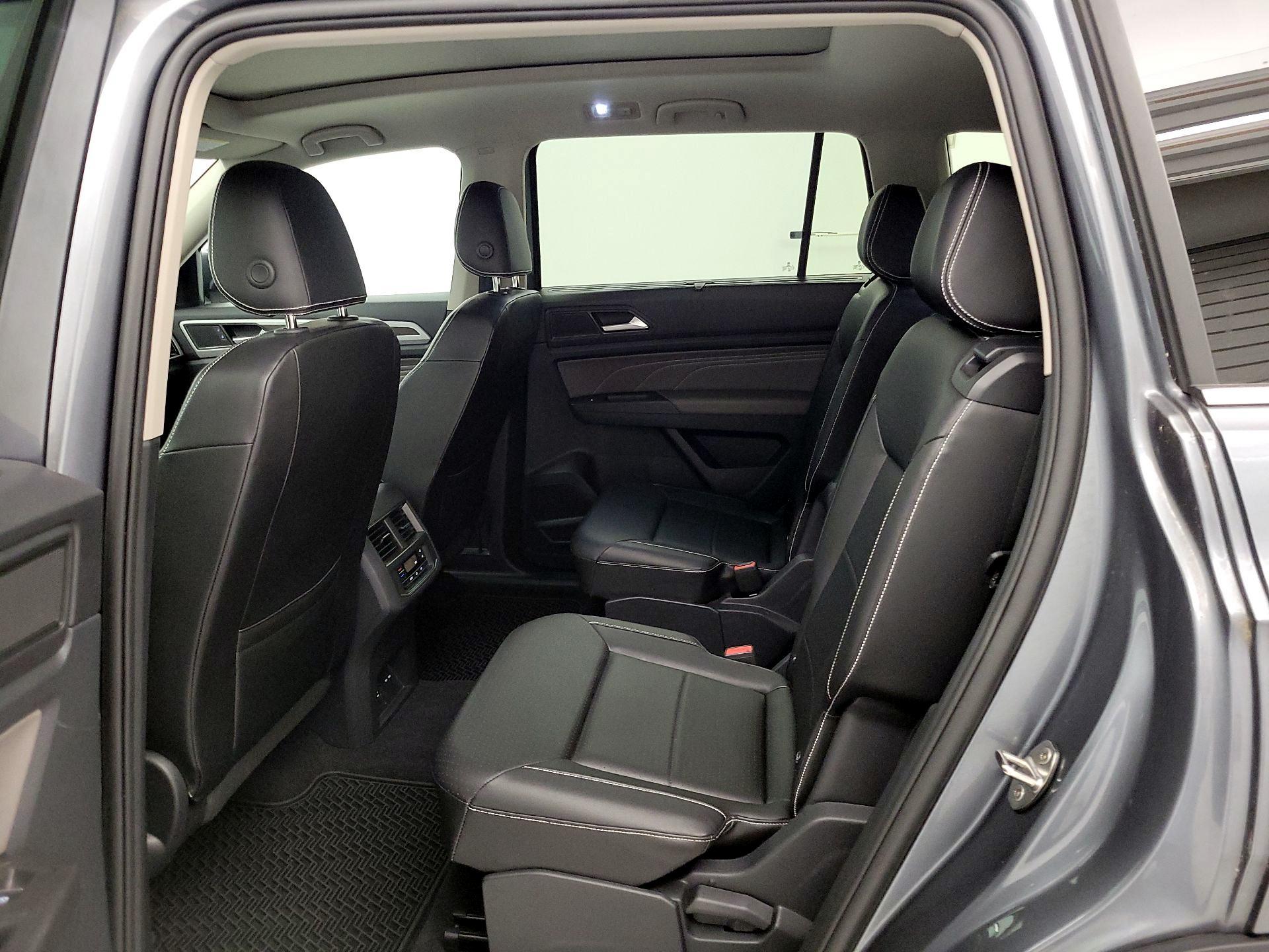 Thumbnail: 2022 Volkswagen Atlas - 20