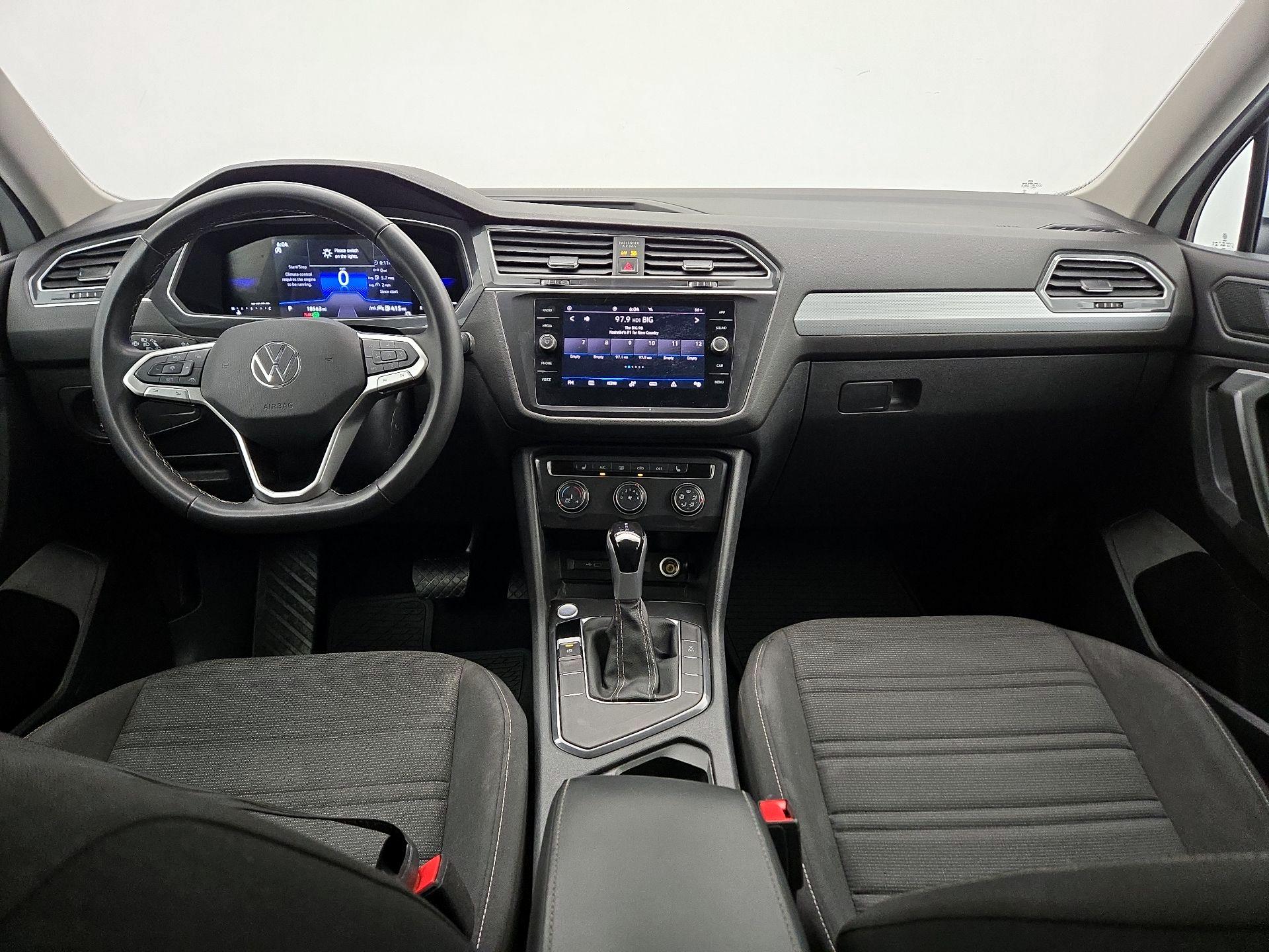 Thumbnail: 2024 Volkswagen Tiguan - 9