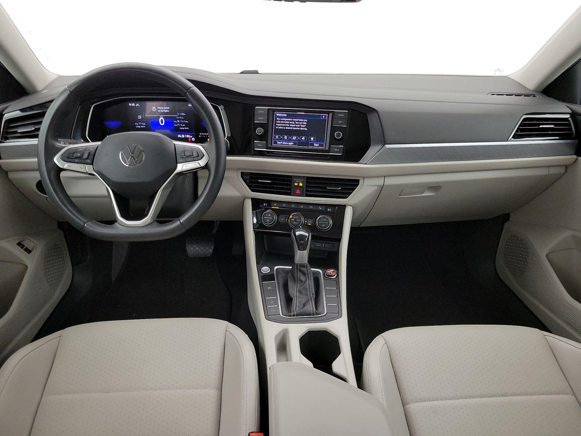 Thumbnail: 2023 Volkswagen Jetta - 9