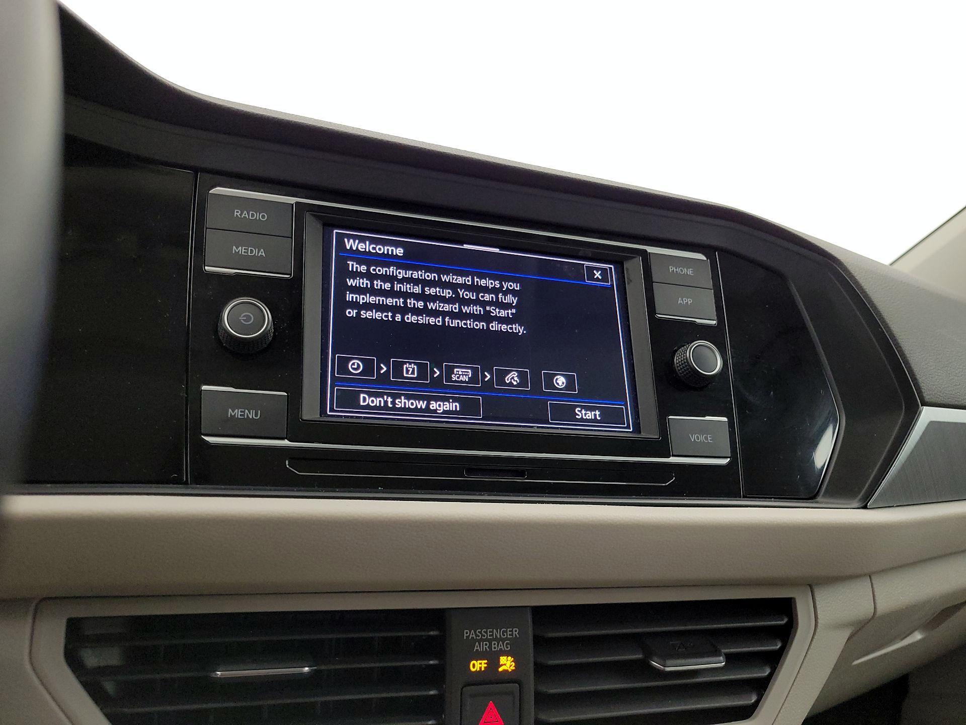 Thumbnail: 2023 Volkswagen Jetta - 15