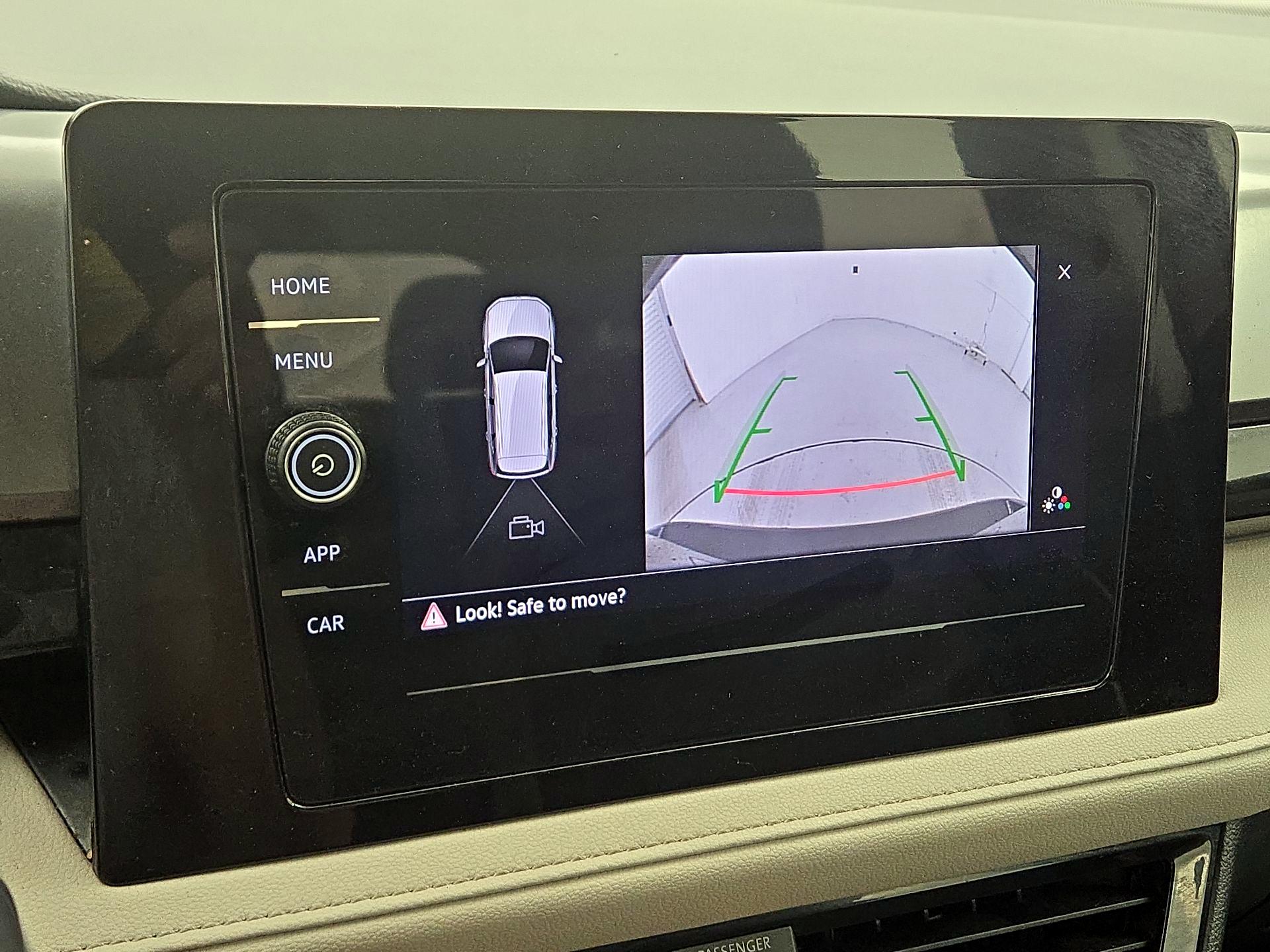 Thumbnail: 2025 Volkswagen Taos - 14