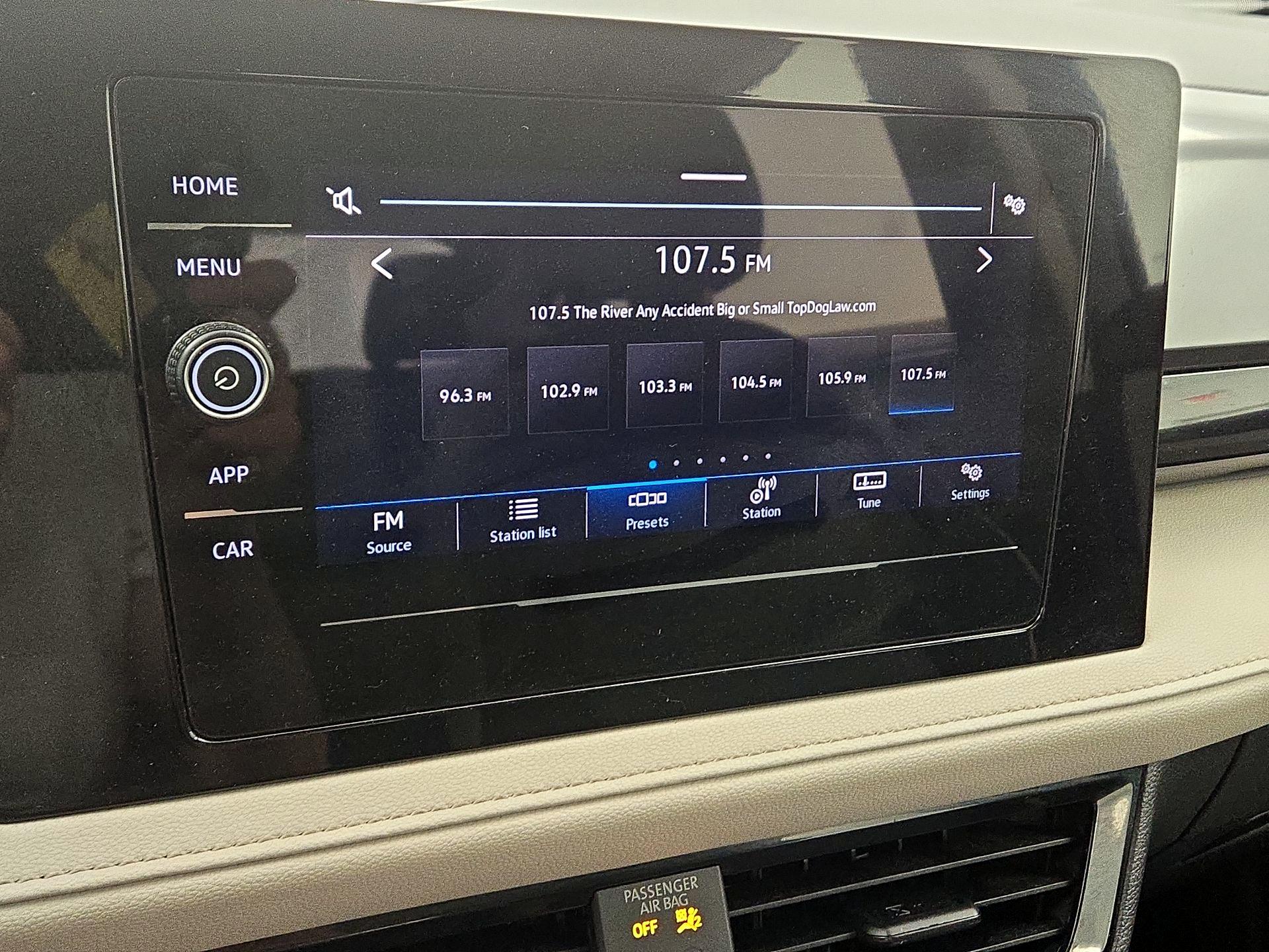 Thumbnail: 2025 Volkswagen Taos - 15