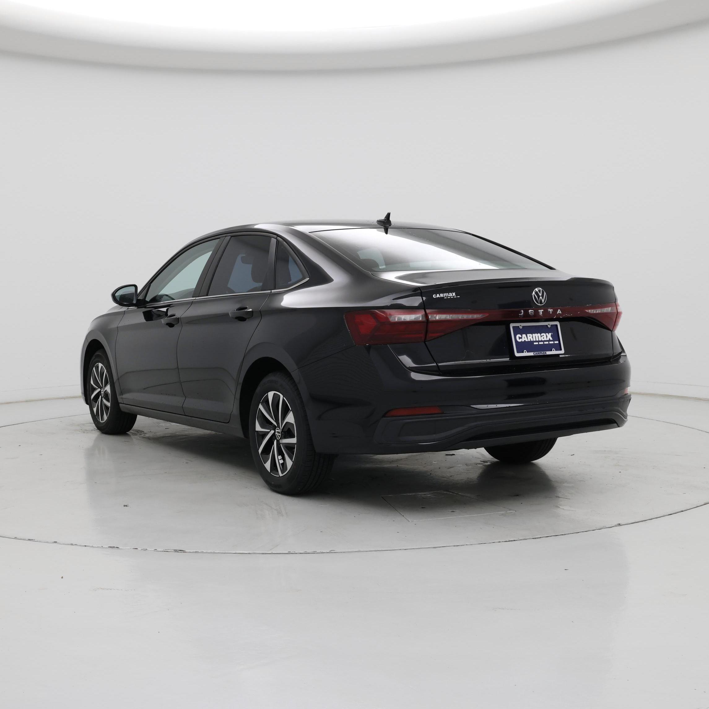 Thumbnail: 2025 Volkswagen Jetta - 2