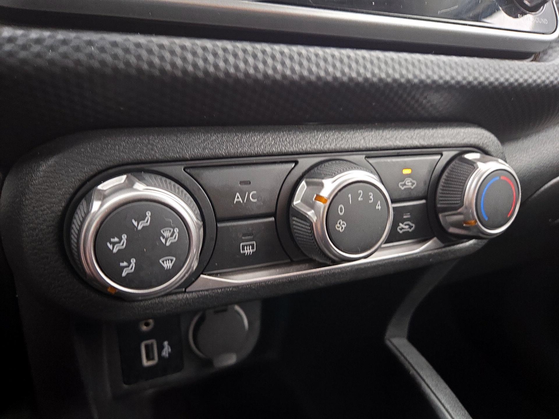 Thumbnail: 2024 Nissan Kicks - 16