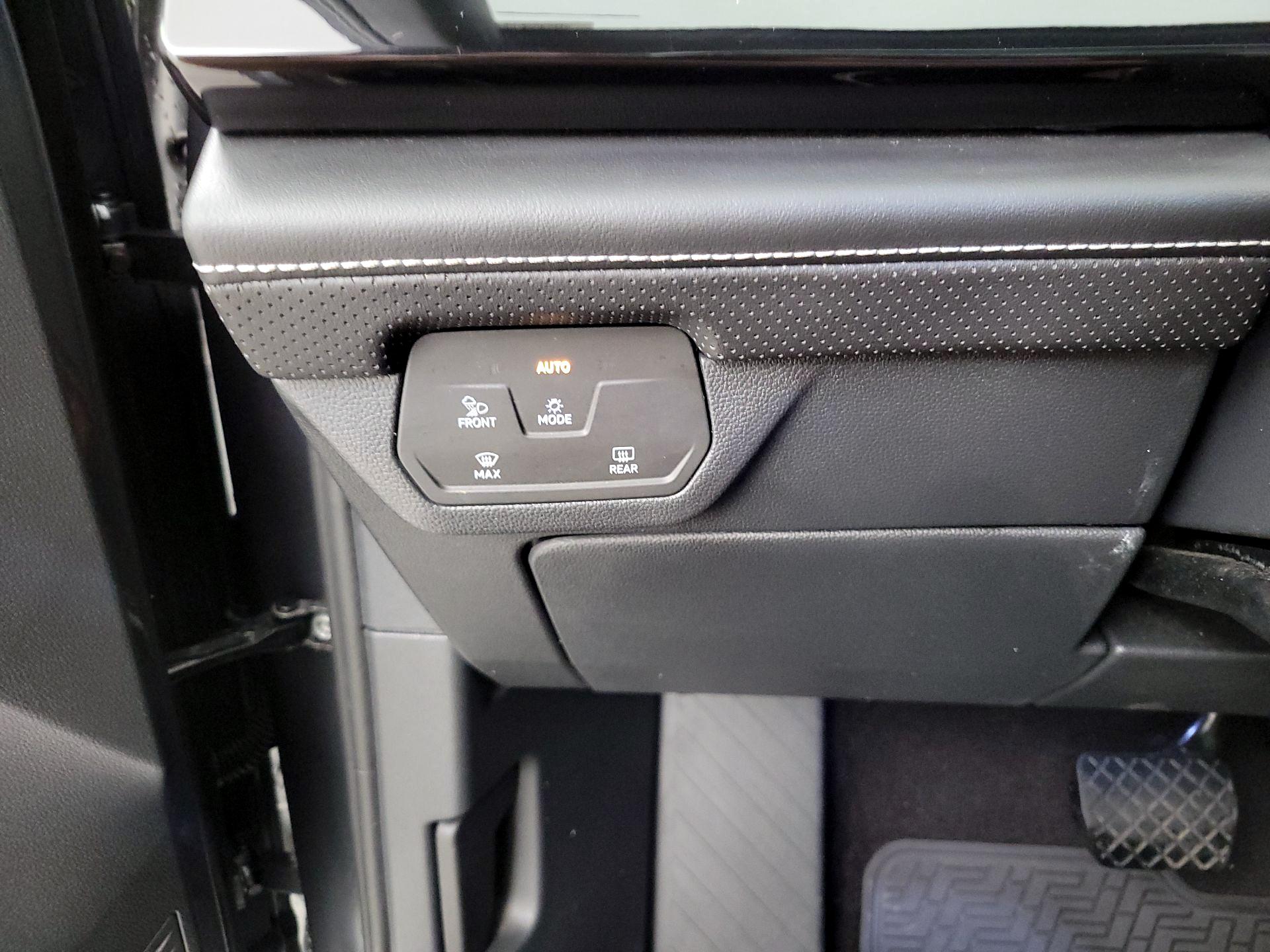 Thumbnail: 2025 Volkswagen Atlas - 13