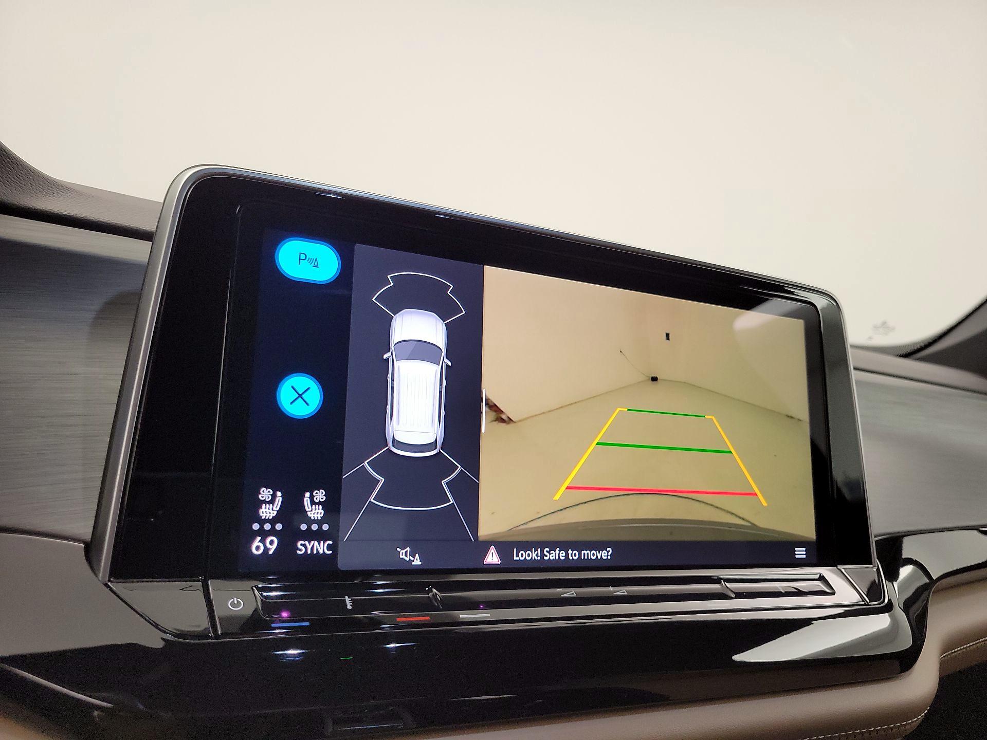 Thumbnail: 2025 Volkswagen Atlas - 14