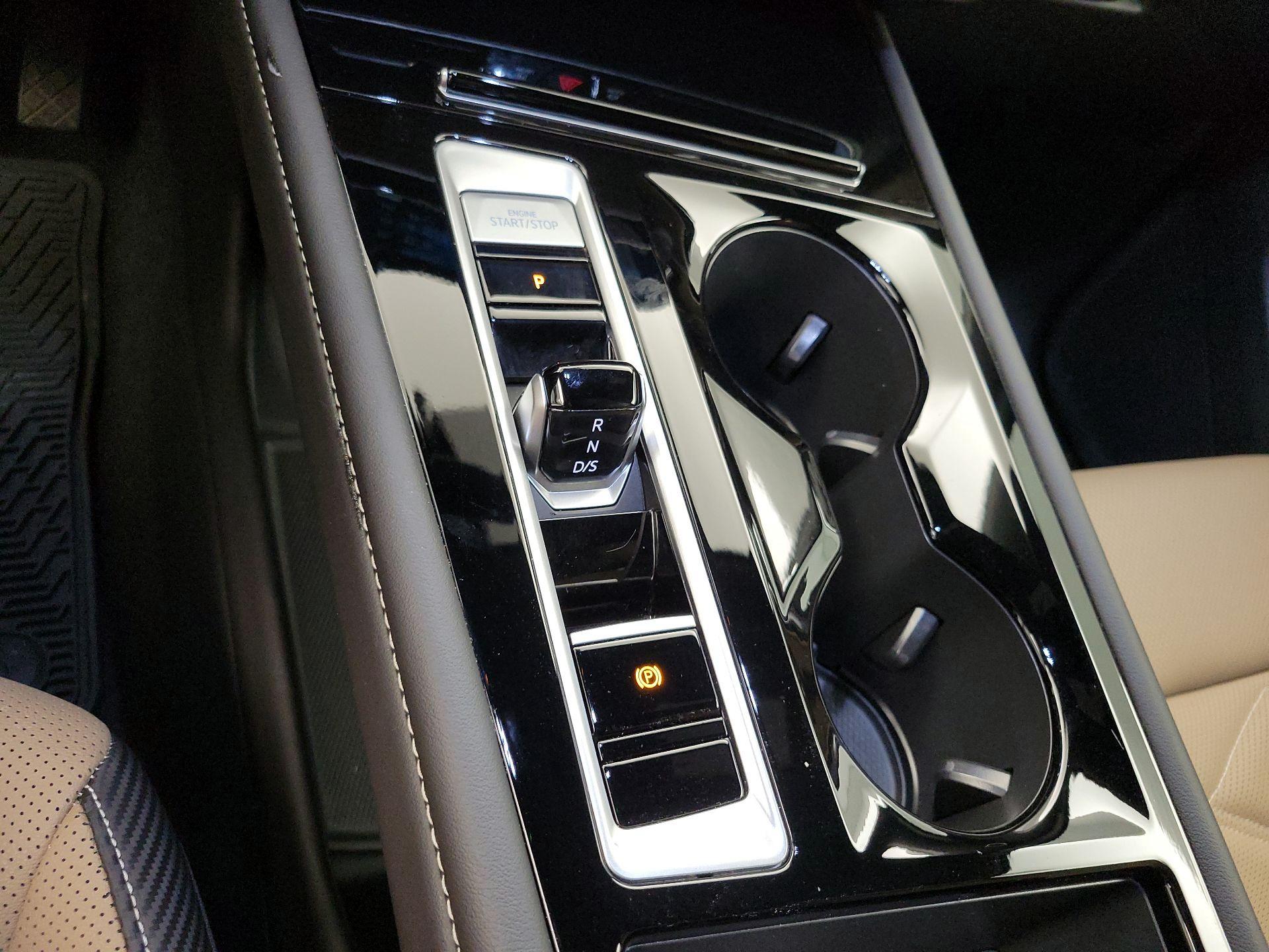 Thumbnail: 2025 Volkswagen Atlas - 17