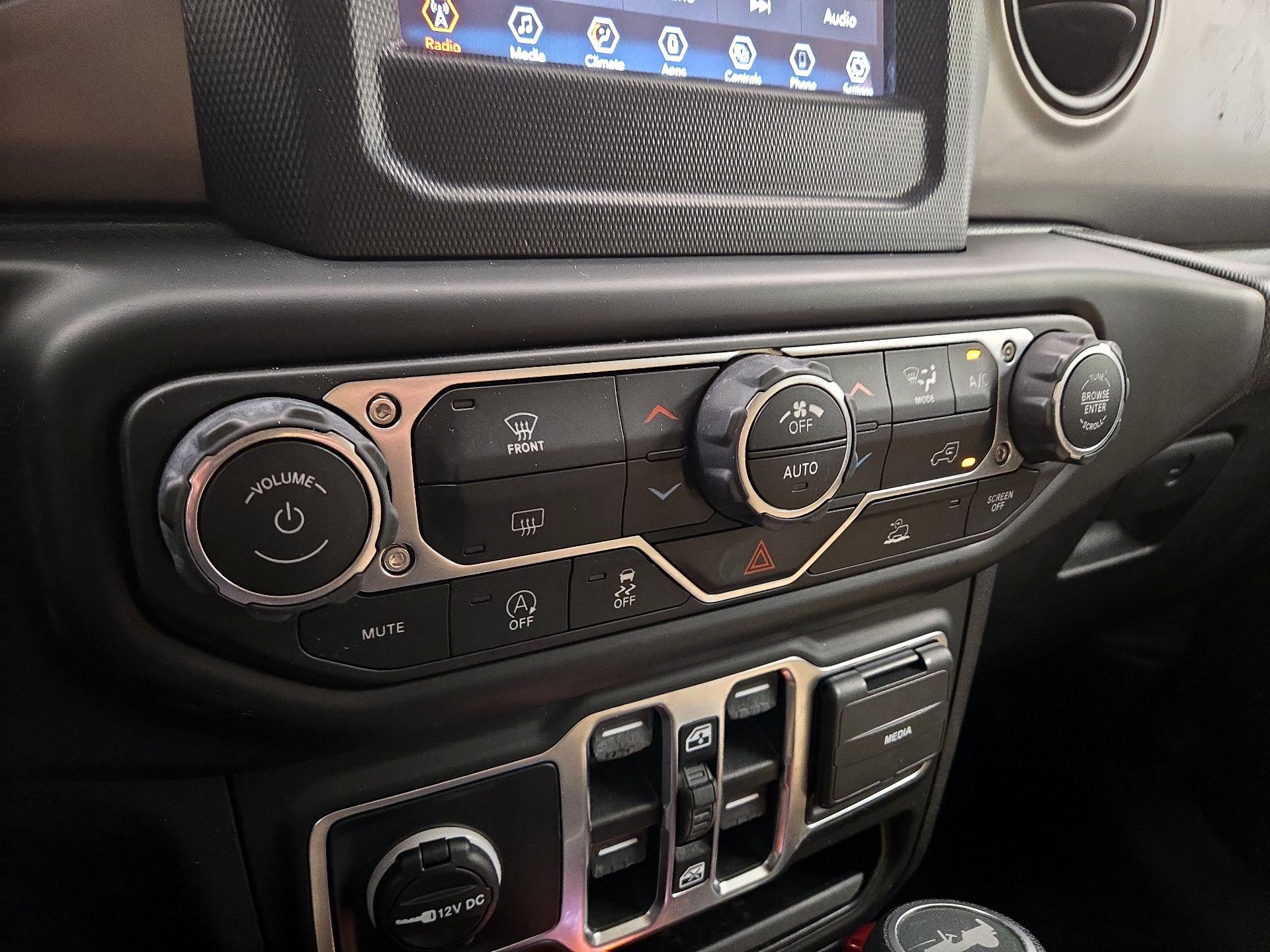 Thumbnail: 2021 Jeep Wrangler - 16