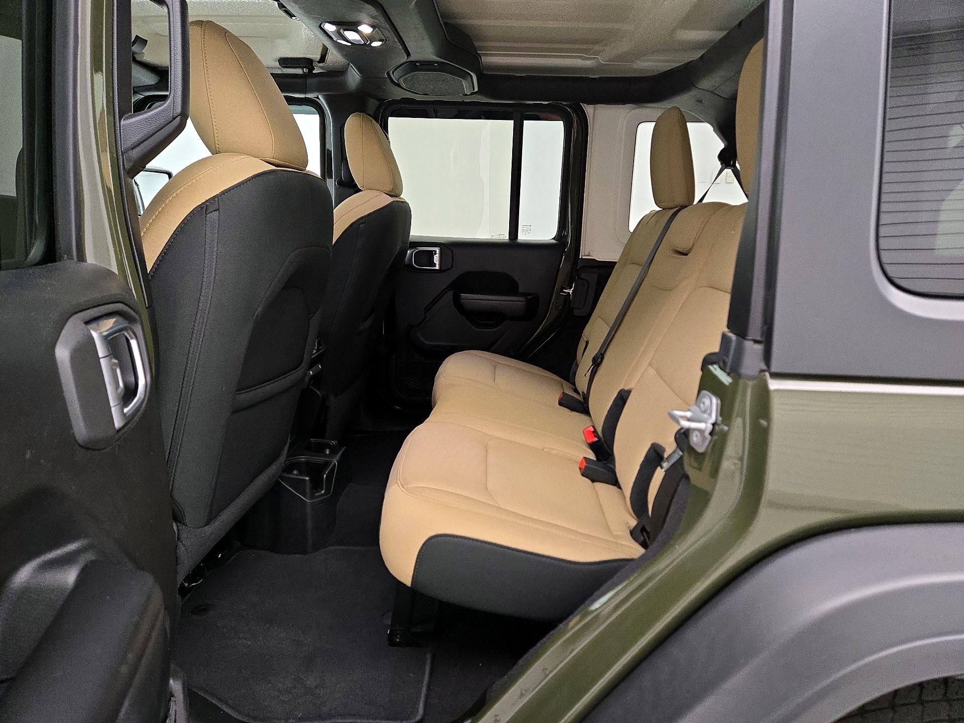 Thumbnail: 2021 Jeep Wrangler - 19