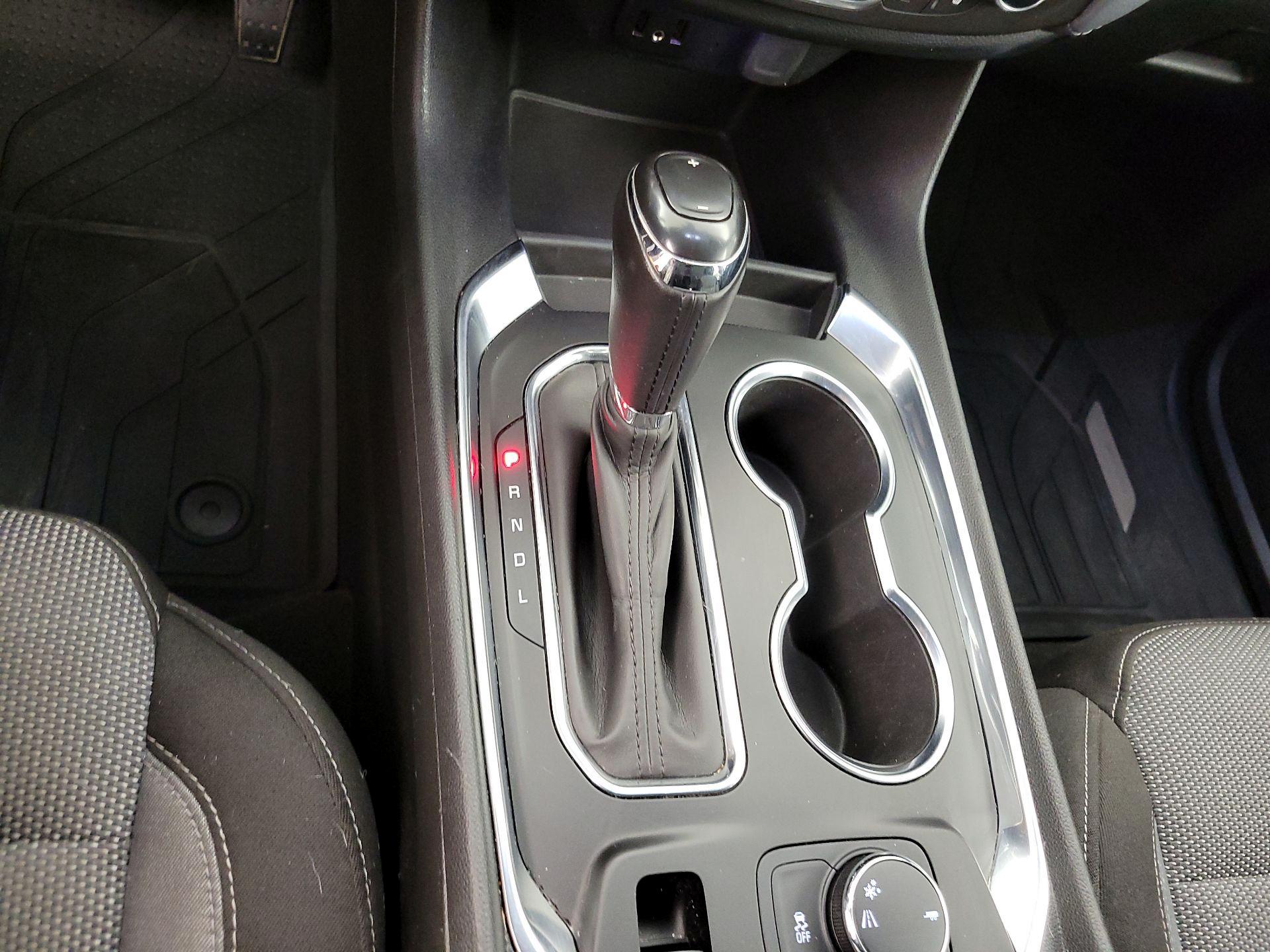 Thumbnail: 2019 Chevrolet Traverse - 17