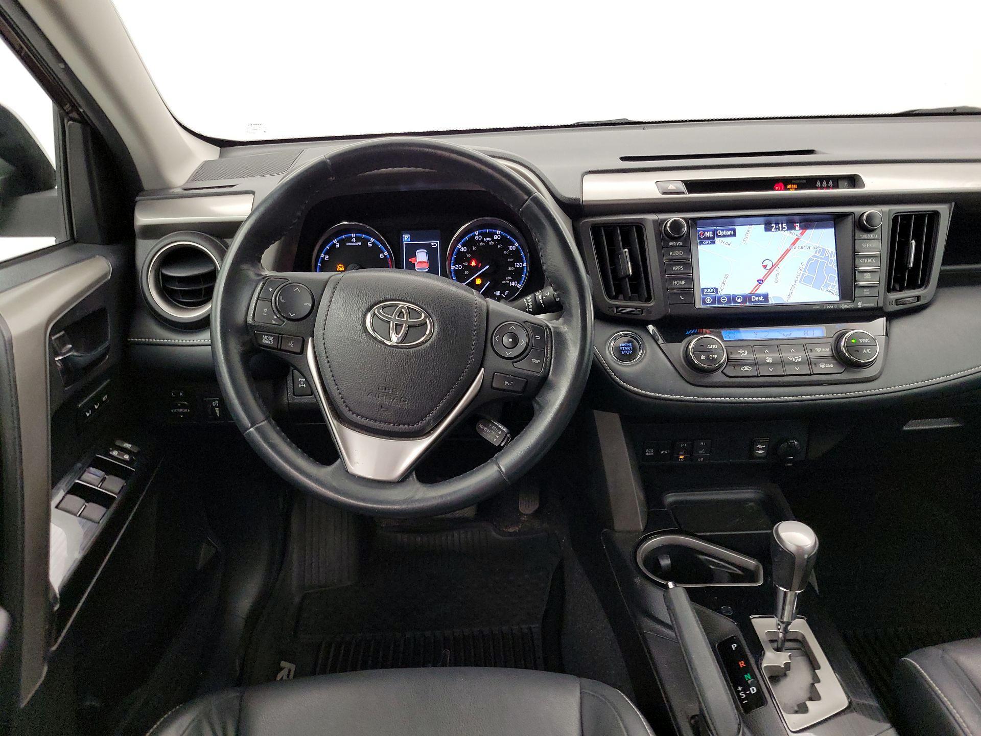 Thumbnail: 2018 Toyota RAV4 - 10