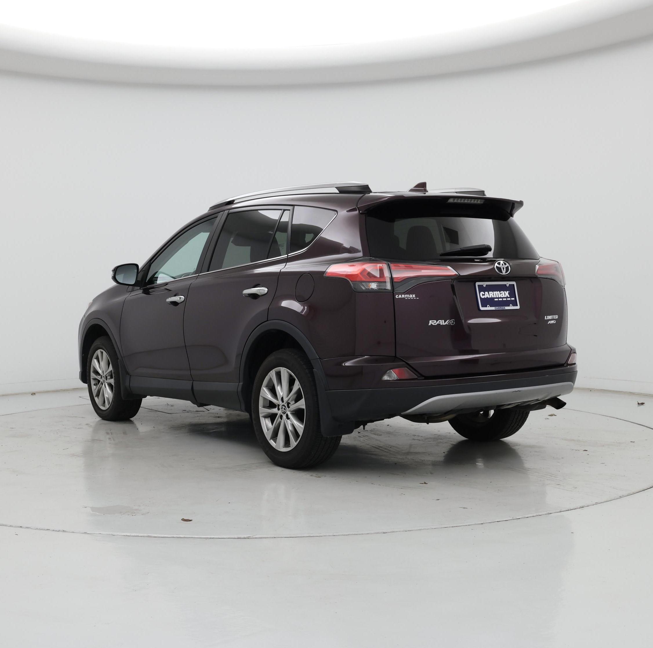 Thumbnail: 2018 Toyota RAV4 - 2