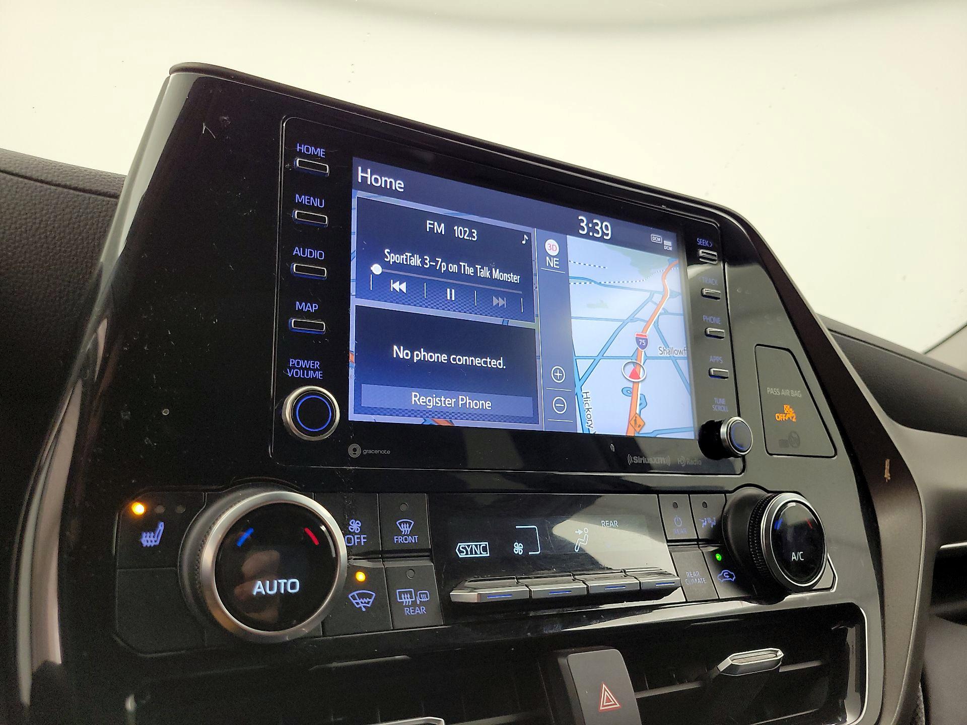 Thumbnail: 2020 Toyota Highlander - 16